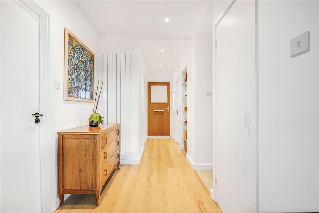 Leilighet 2 Bed Bright Flat In Fulham *