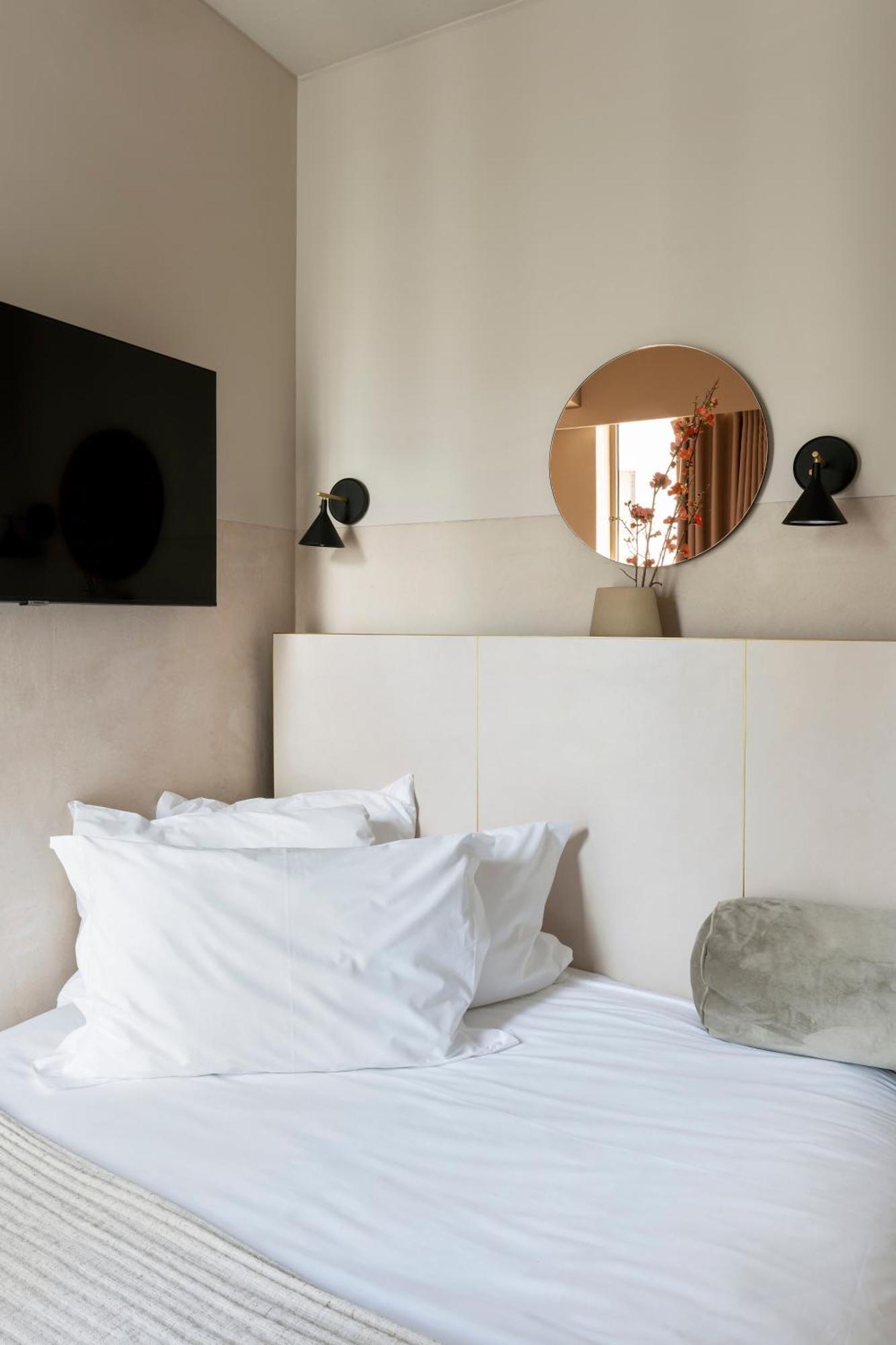 Buckle Street By Locke Hotel 4*
