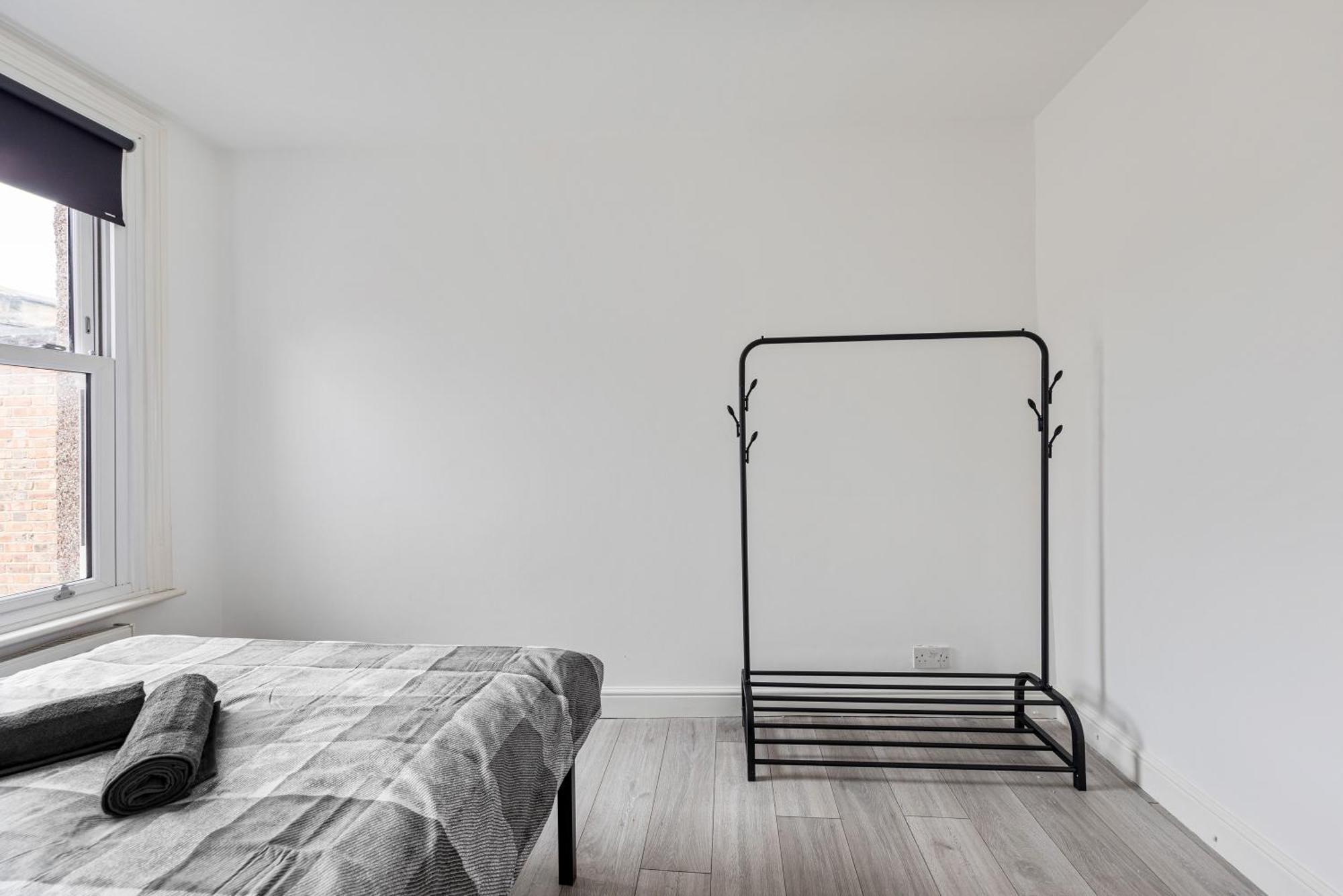 Stylish 2-bedroom Flat In Walthamstow * Londen
