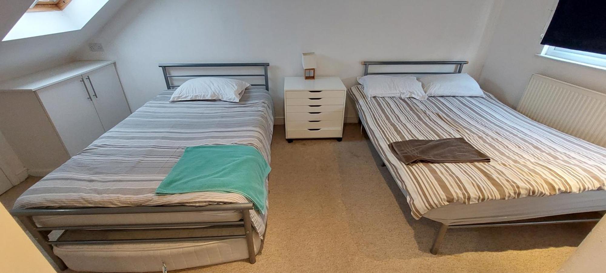 Сasa de vacaciones 3 Bedroom House Wimbledon Londres