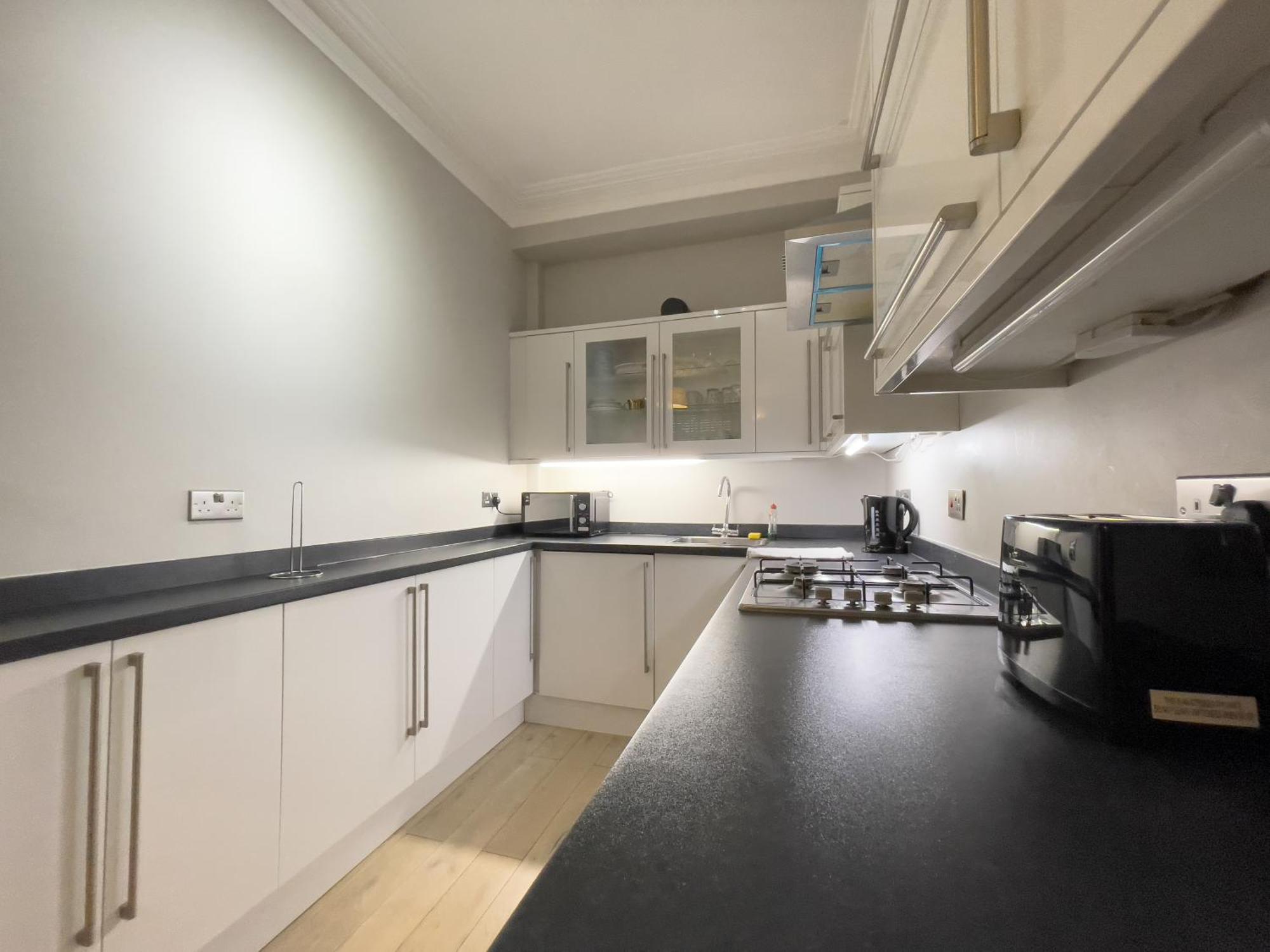 Hyde Park Haven By Urban Retreats Apartment London