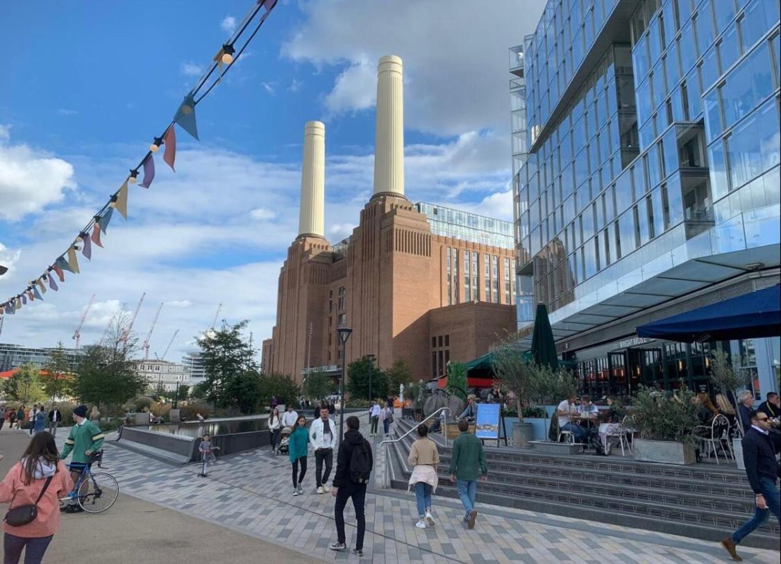 Accommodatie bij particulieren Location! Double Bedroom 2 Mins Walk From Battersea Power Underground Station!
