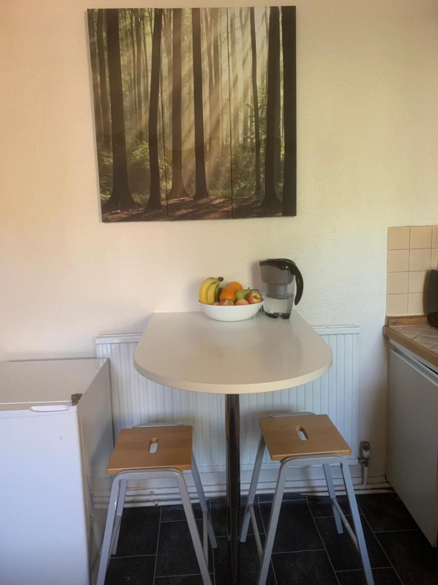 Location! Double Bedroom 2 Mins Walk From Battersea Power Underground Station! Accommodatie bij particulieren