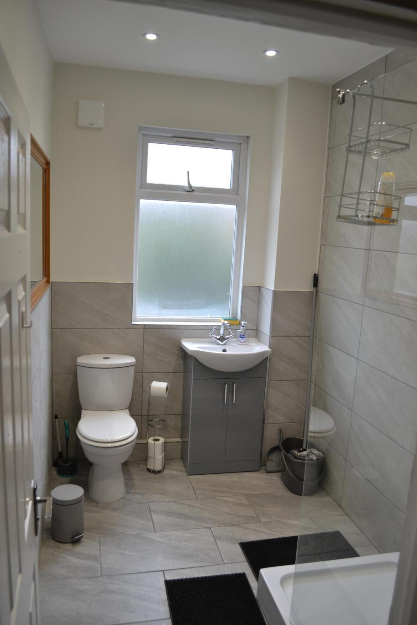 3 Bedroom - Ealing