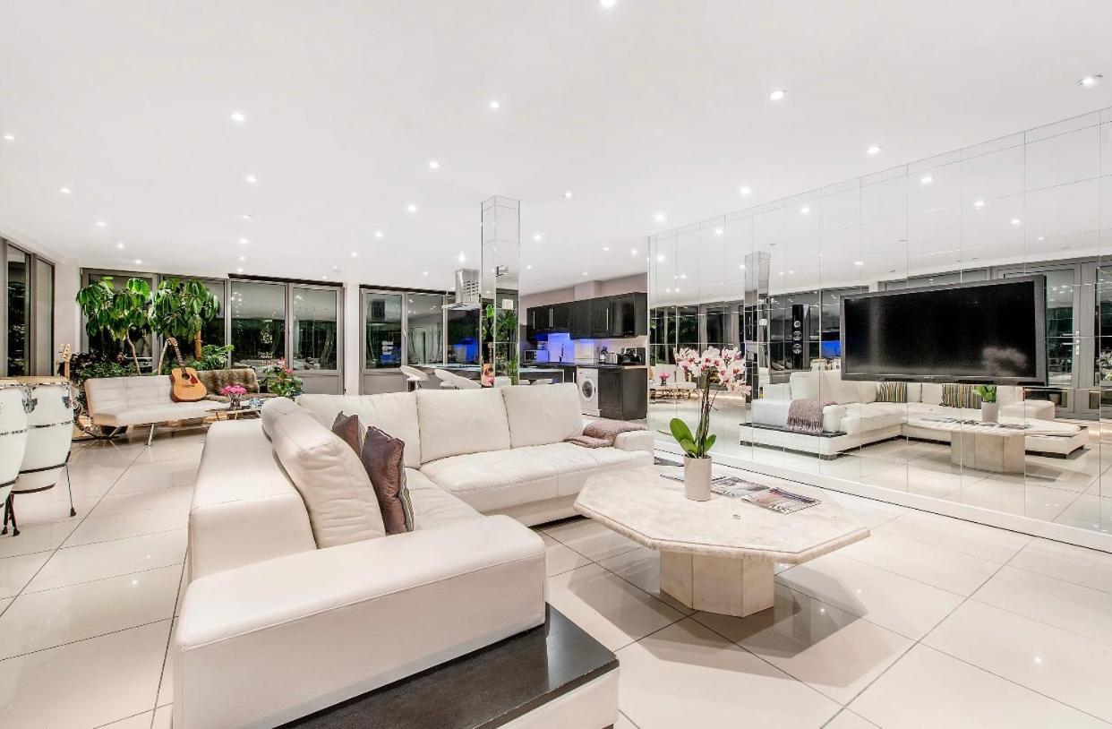 Omg Penthouse