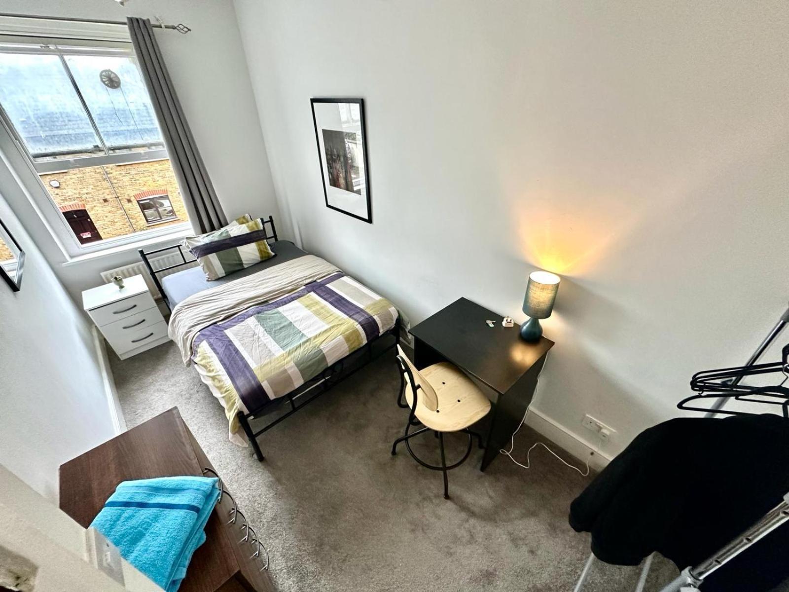 Homestay Whitechapel Station