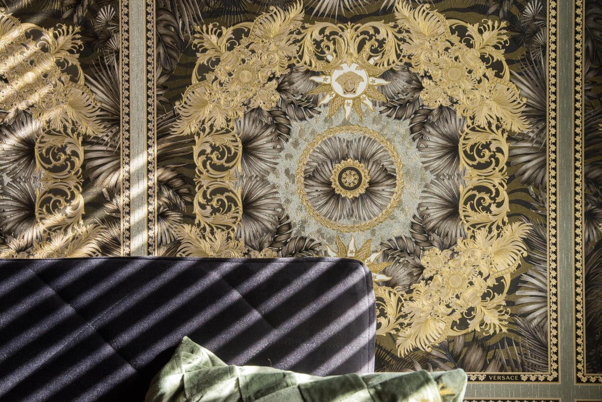 Lux Versace 1 Bed, Hot Tub, Pool Table, Sky Tv Apartment *