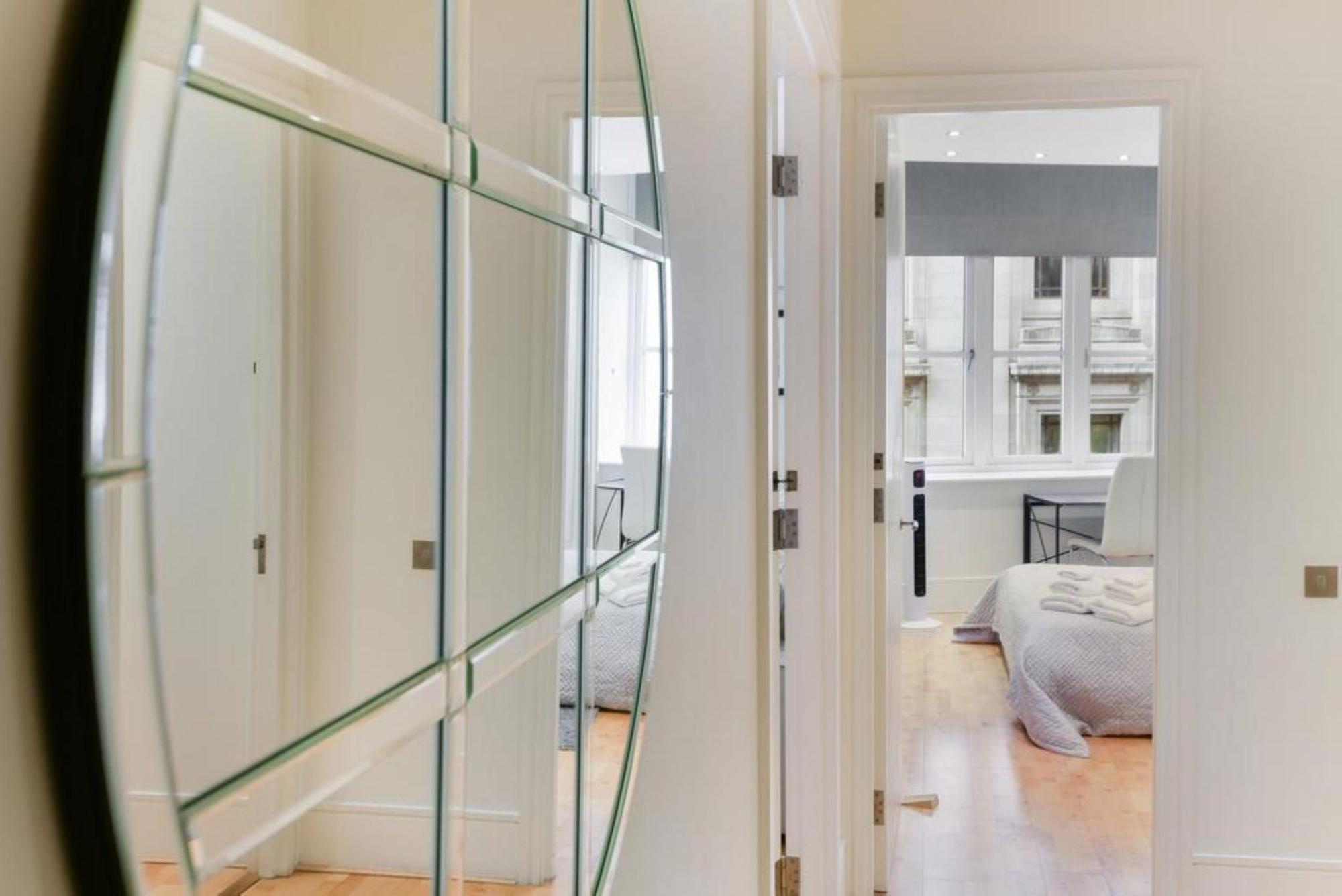 Appartement Best Mayfair Location With 2 Super King Beds Londen