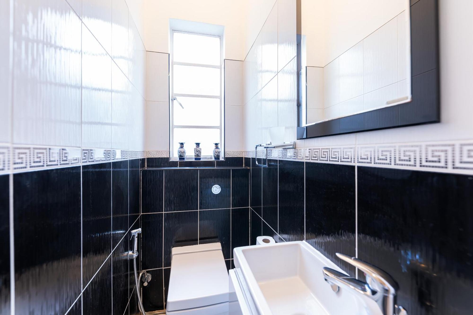 Apartment Luxury 4 Bedroom Flat In Sussex Gardens *