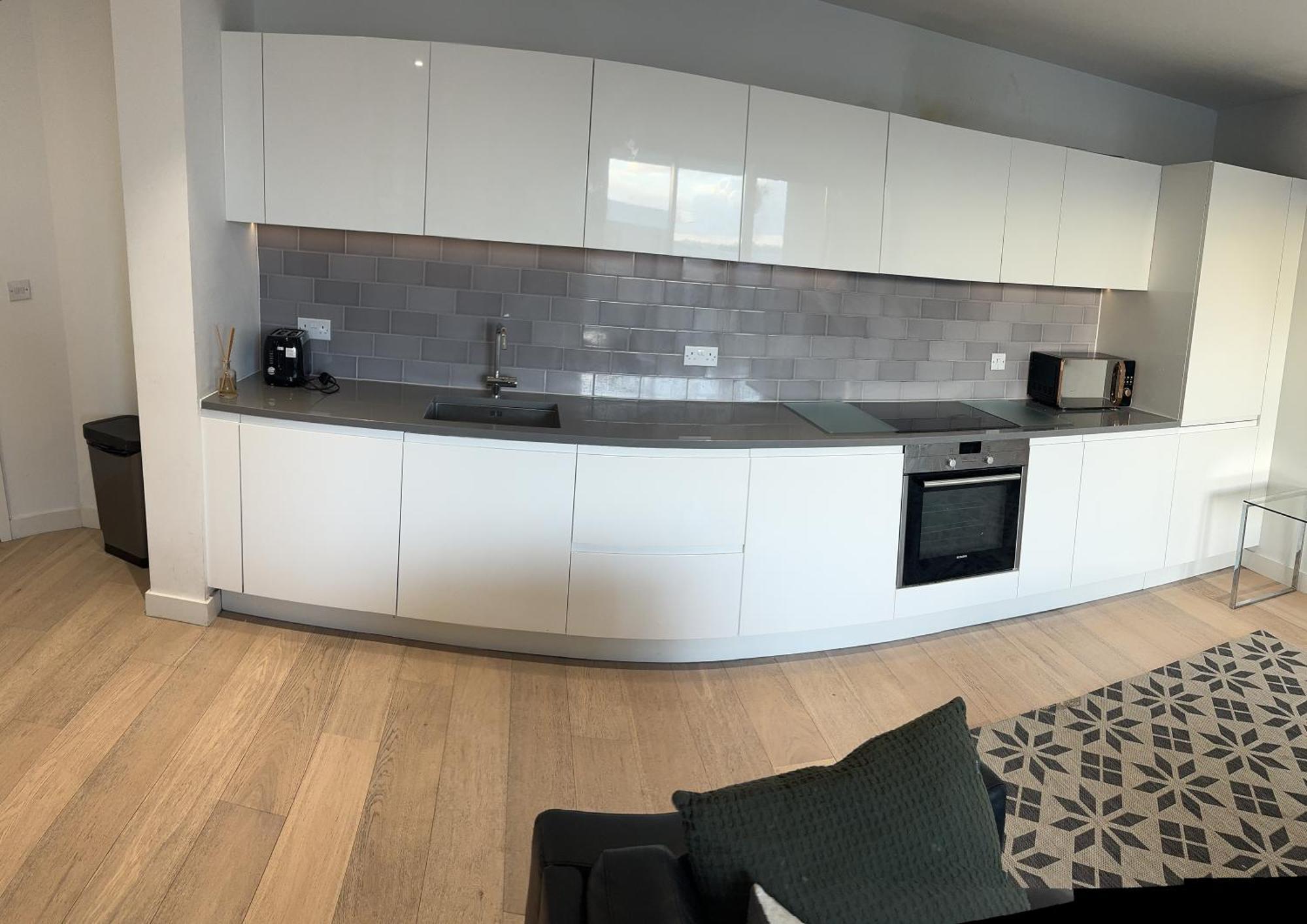 Docklands Stunning 2 Bed * London