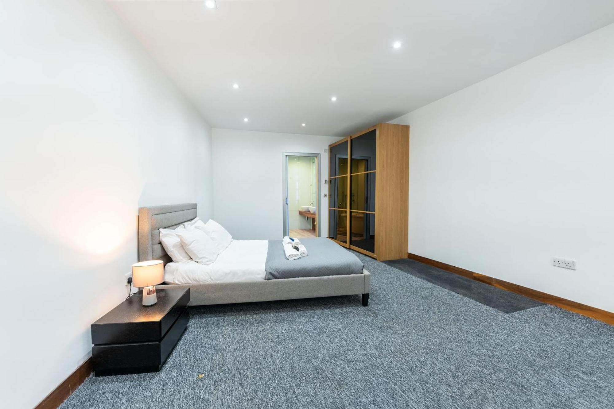 Luxury 2 Bedroom Flat In Bell Street Appartement