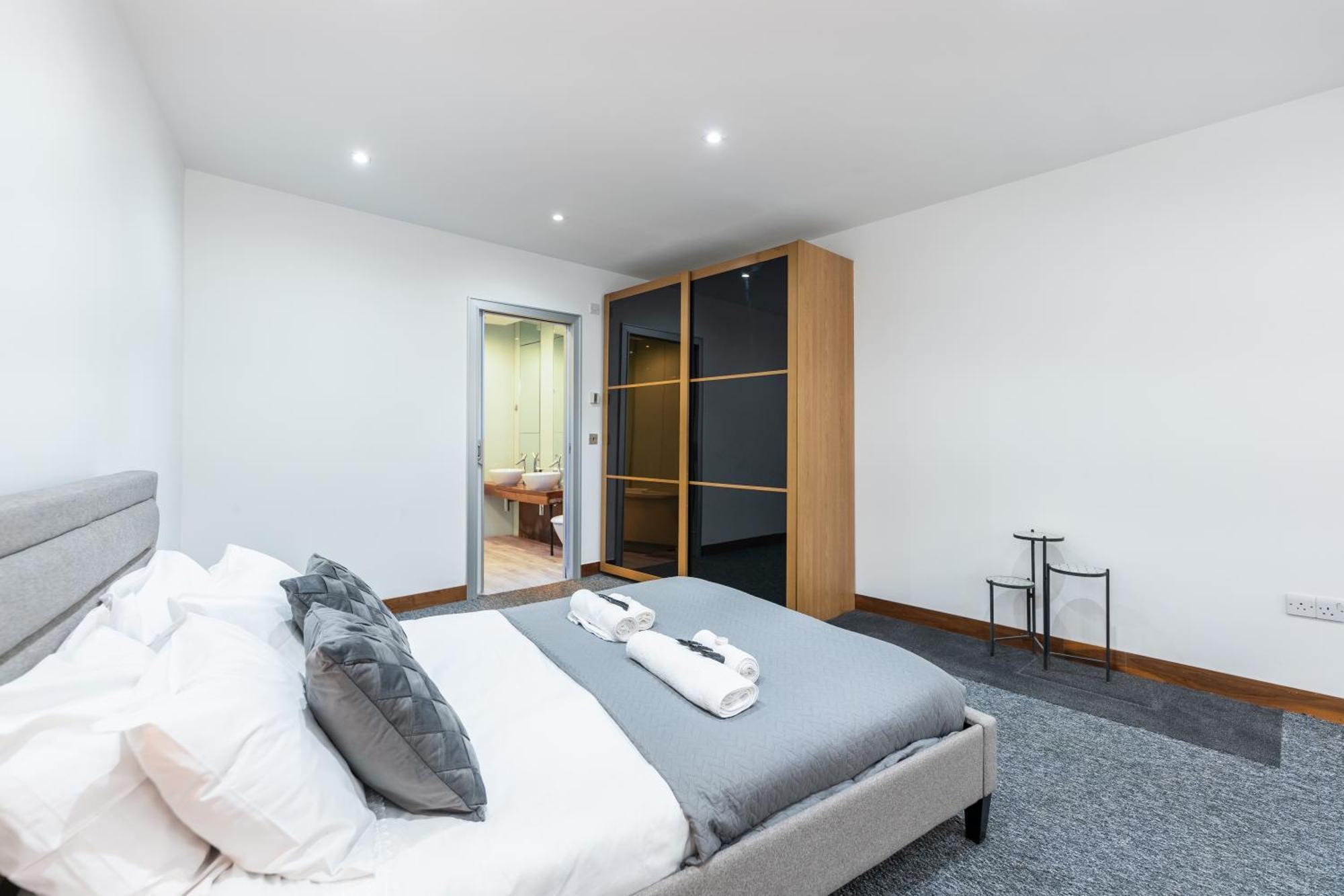 Luxury 2 Bedroom Flat In Bell Street Appartement *