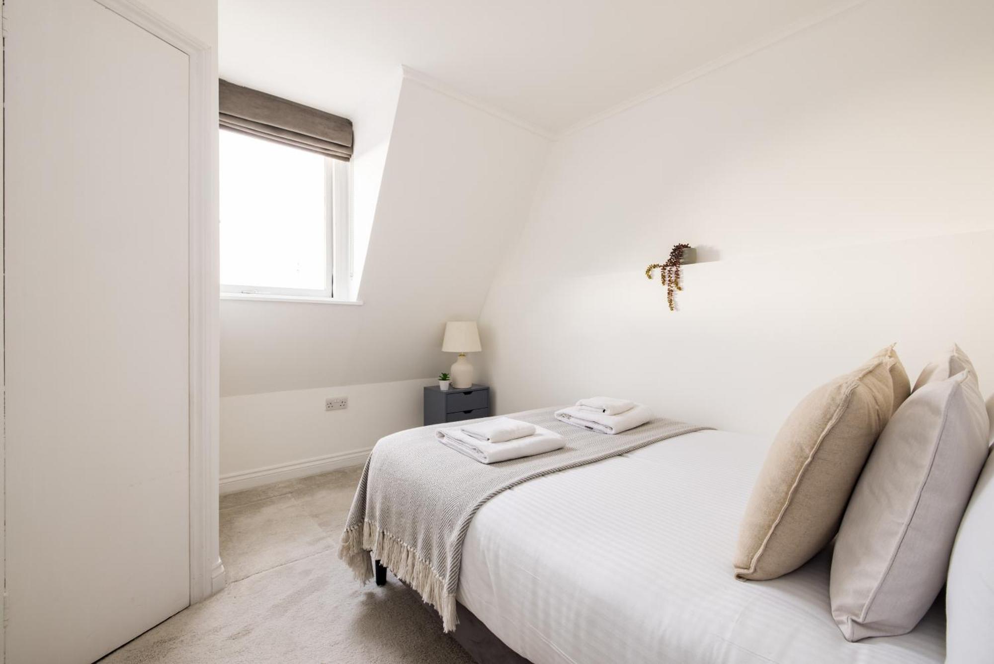 The Paddington Collection Apartment *