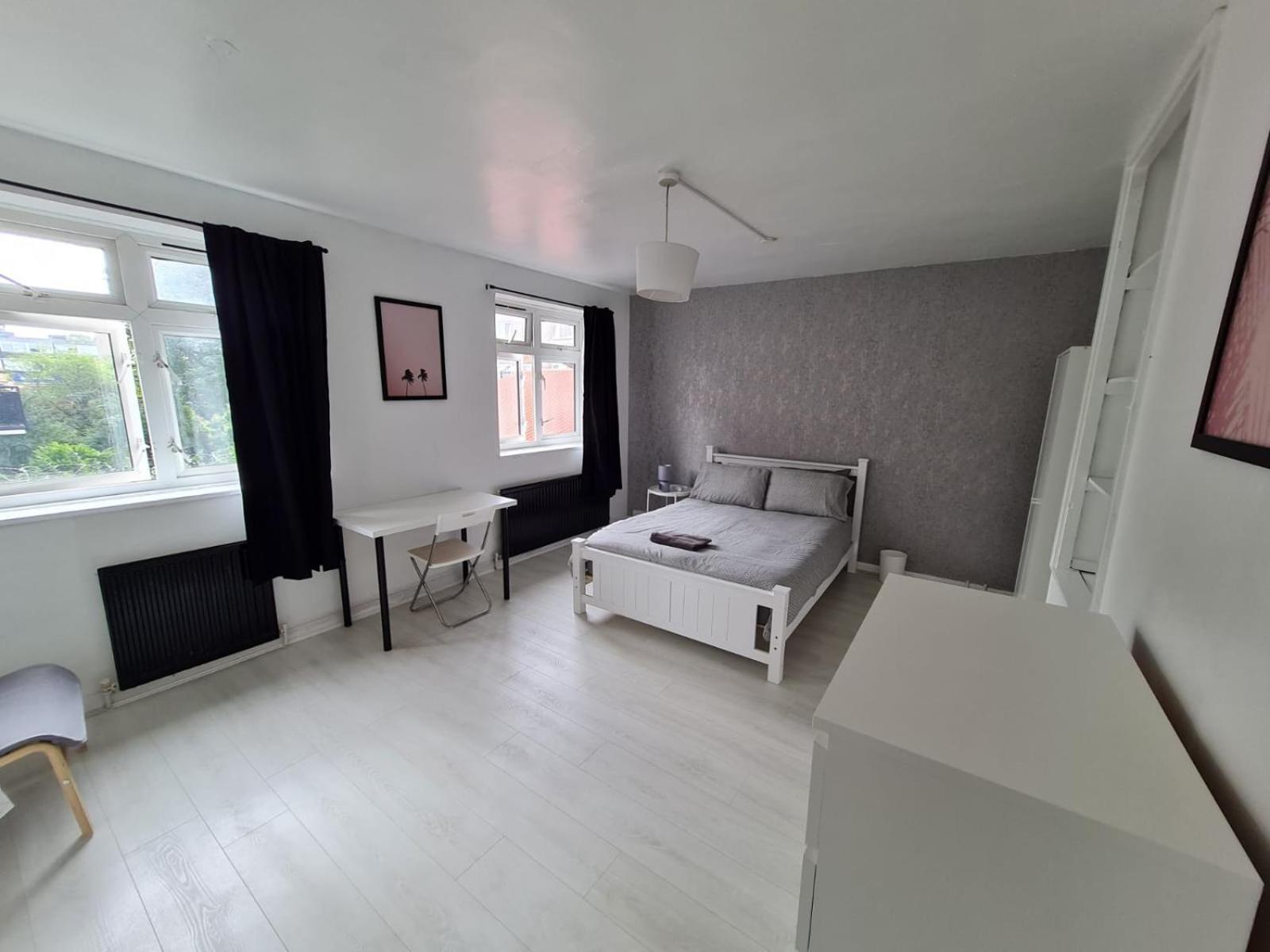 E2 Guest house