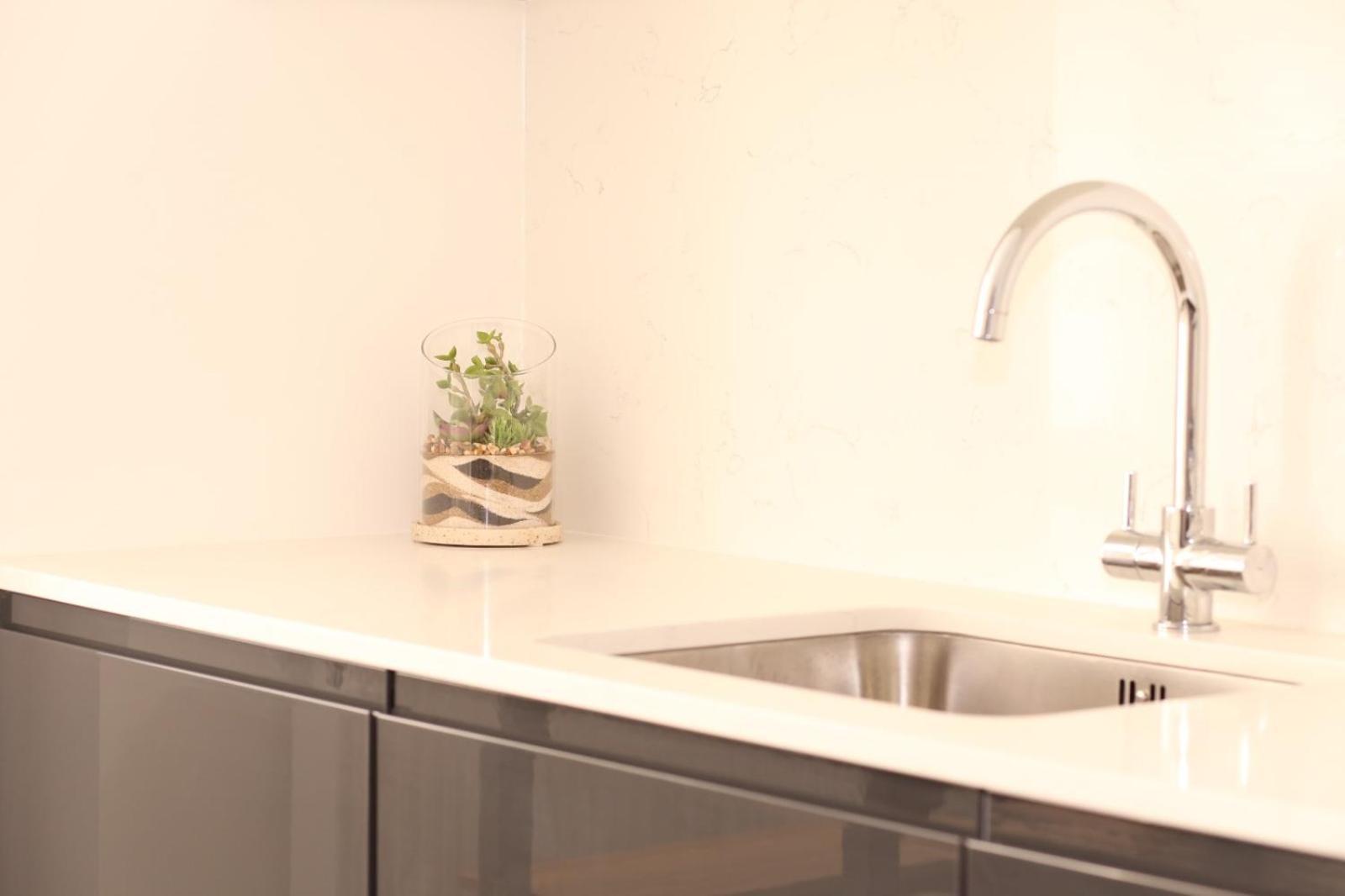 Star Warwick Mansions 4-bed Retreat Appartement *