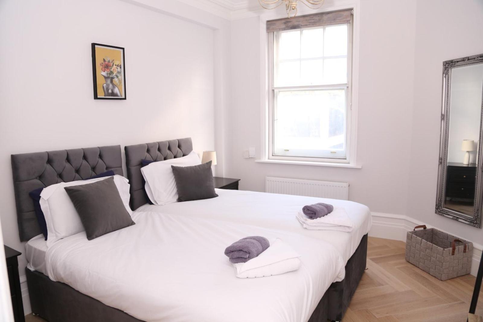 Star Warwick Mansions 4-bed Retreat Appartement