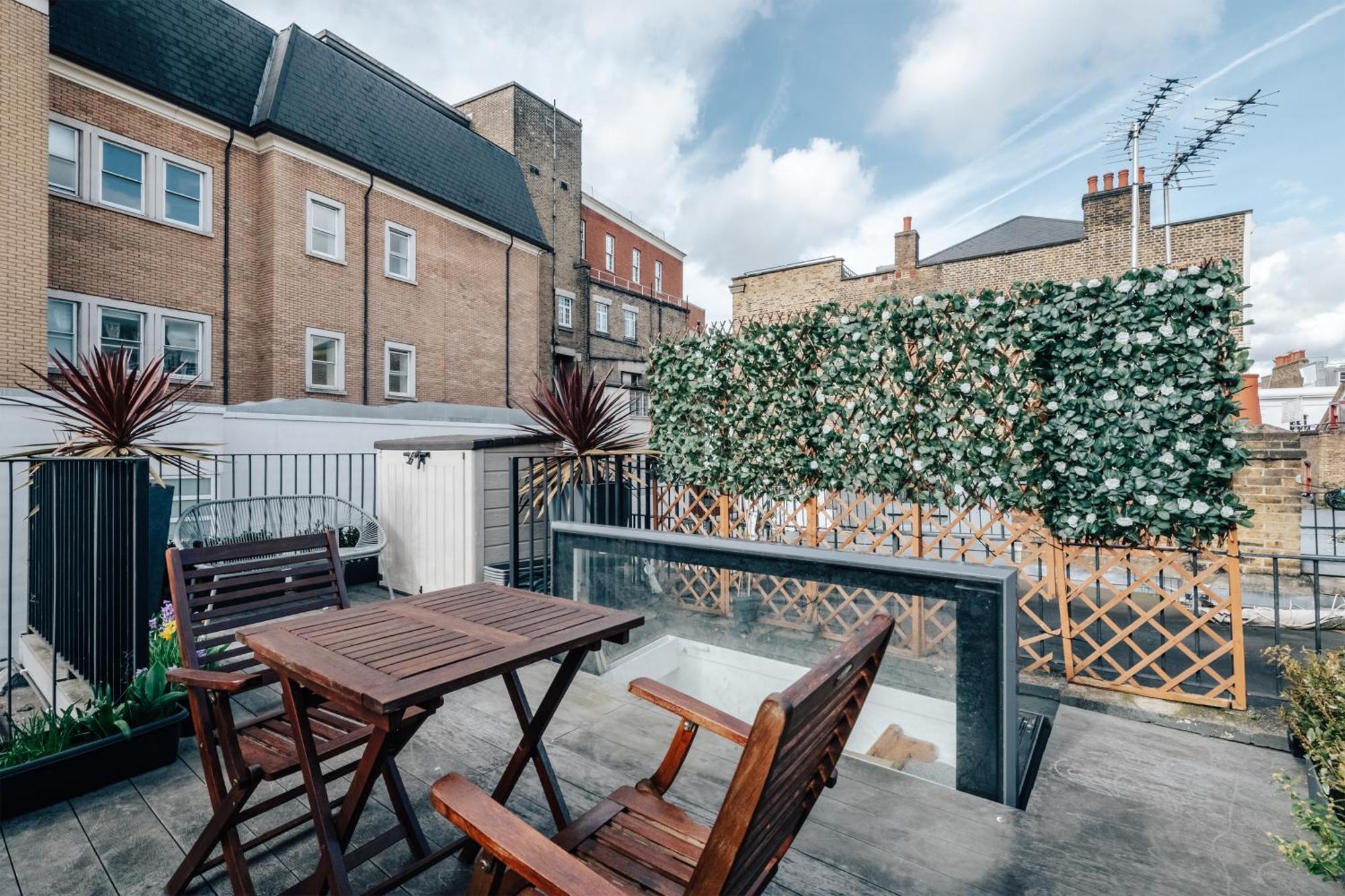 Exceptional Whole House Chelsea With Roof Terrace * Londres