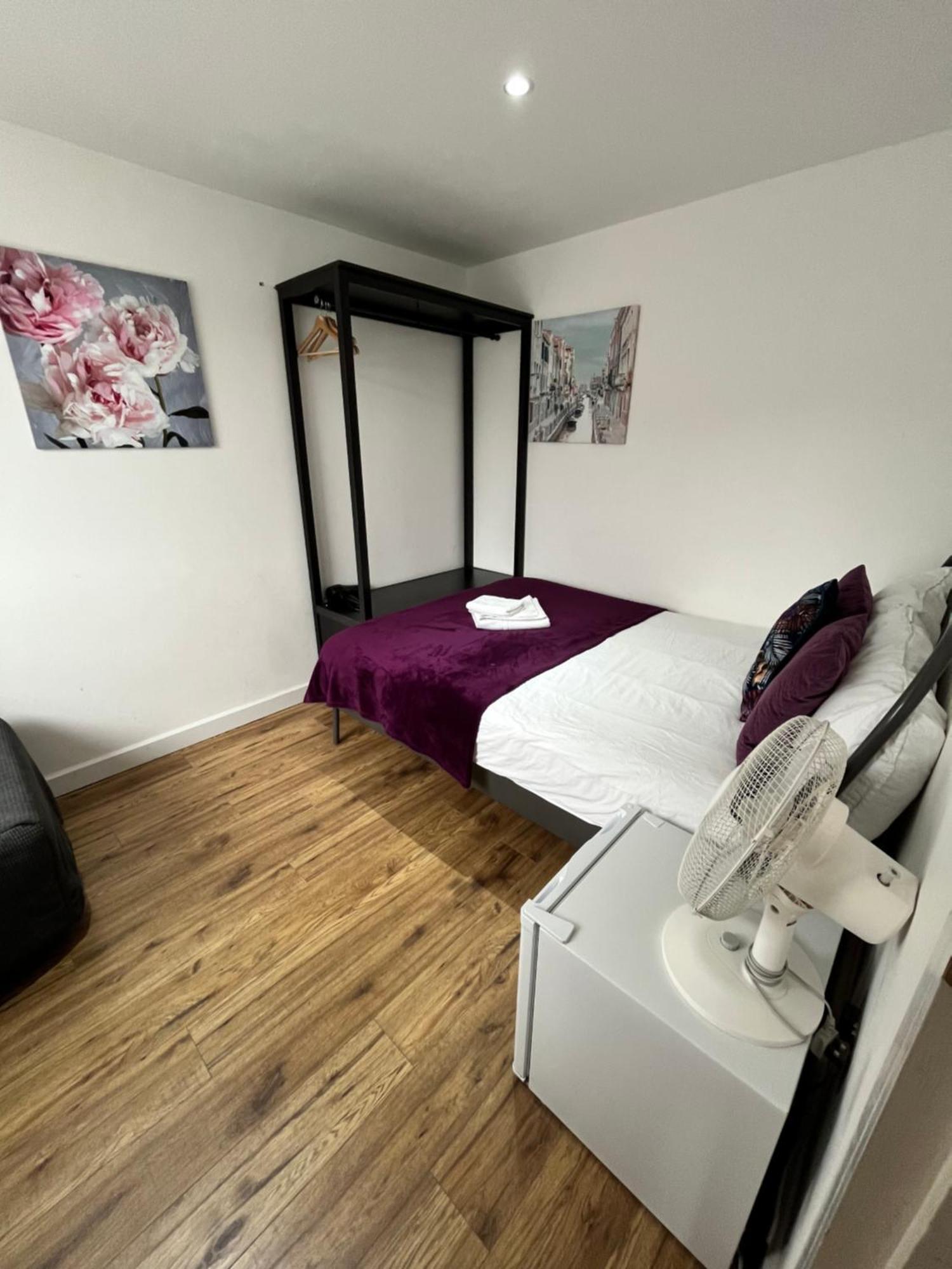 Kamilla's Zone-1 London
