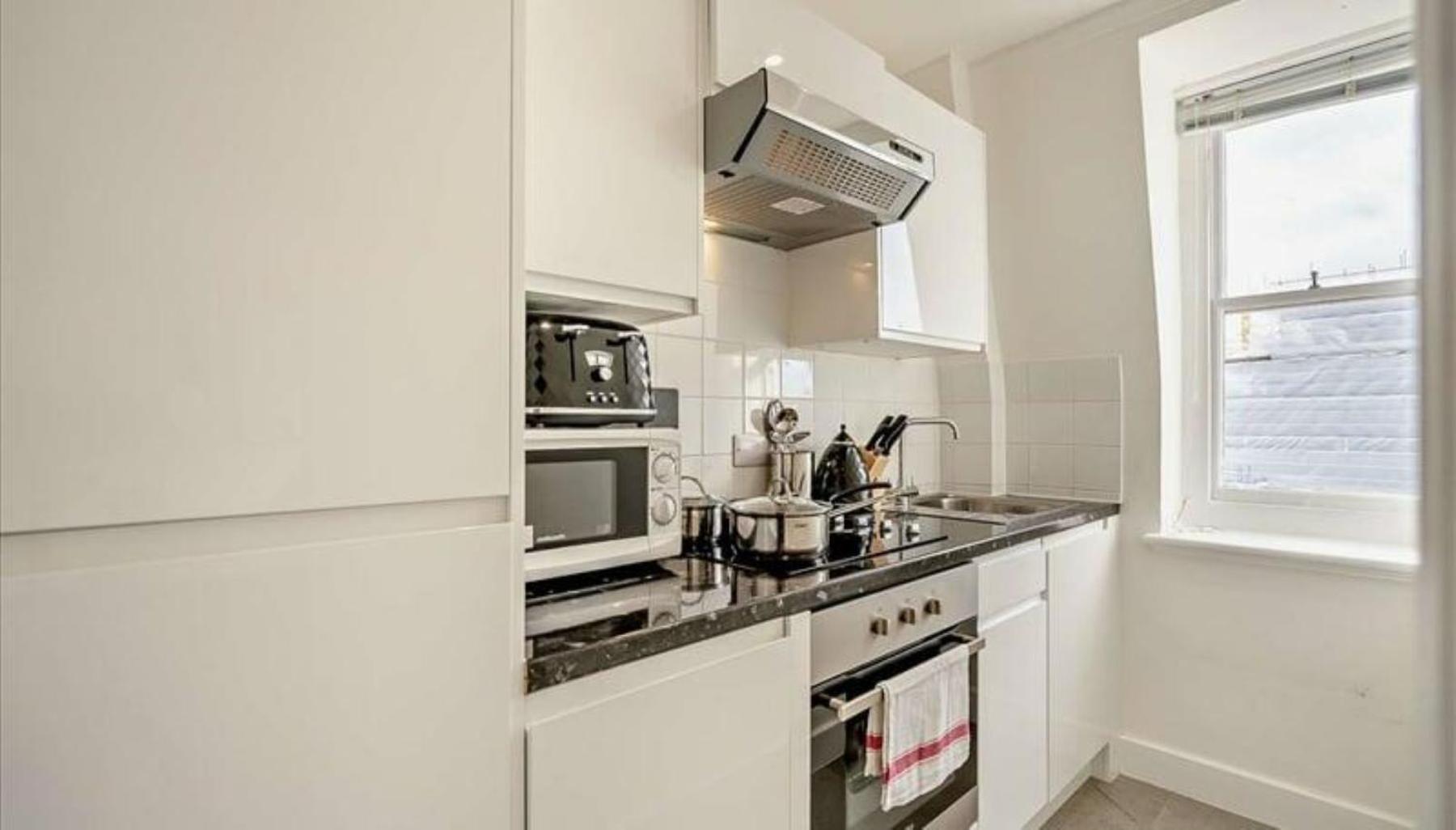 Apartment Knightsbridge Cosy 2 Bedroom Central Location *