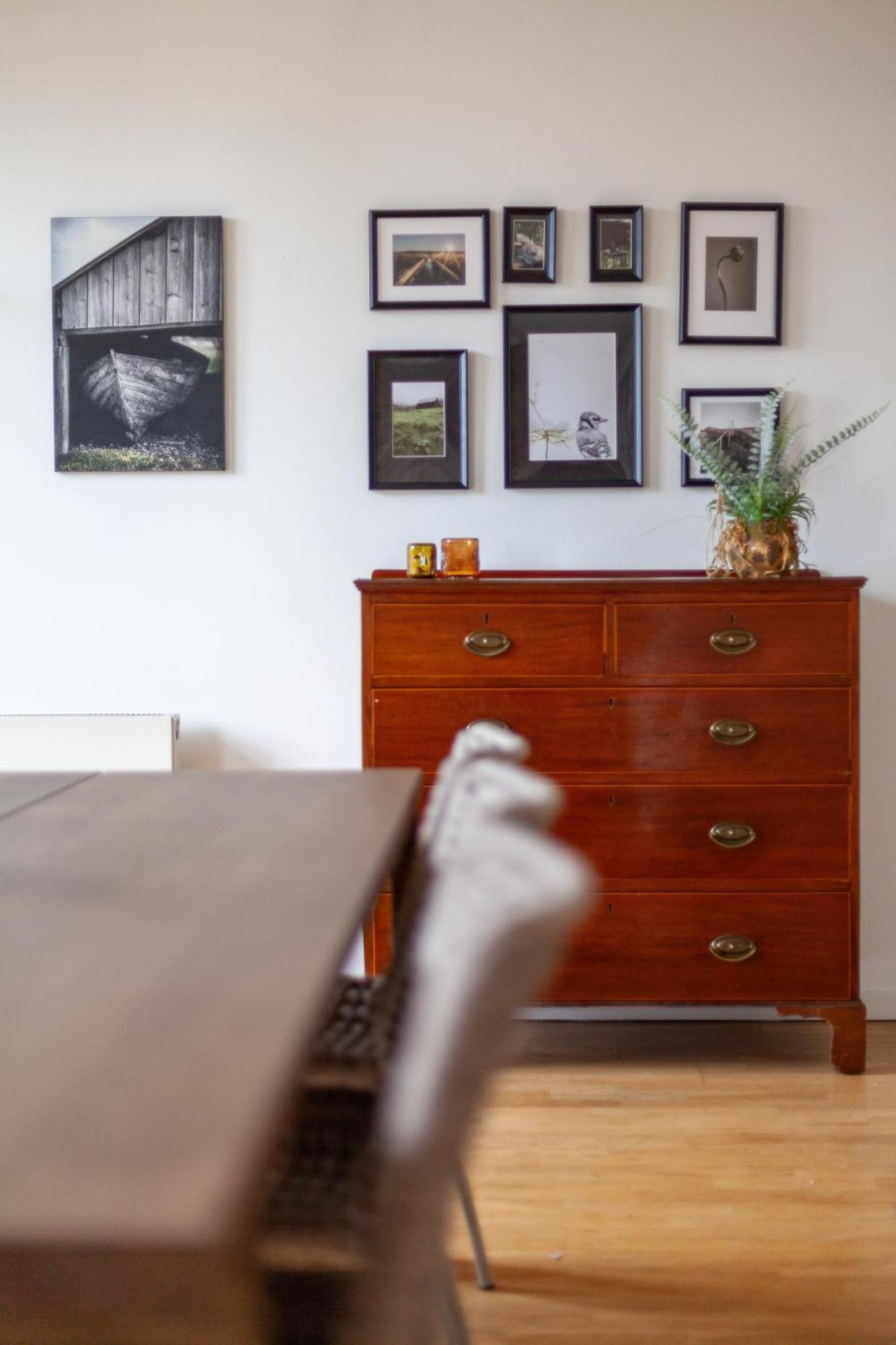 Elegance & Chic Design - 2-bedroom Haven Apartment London
