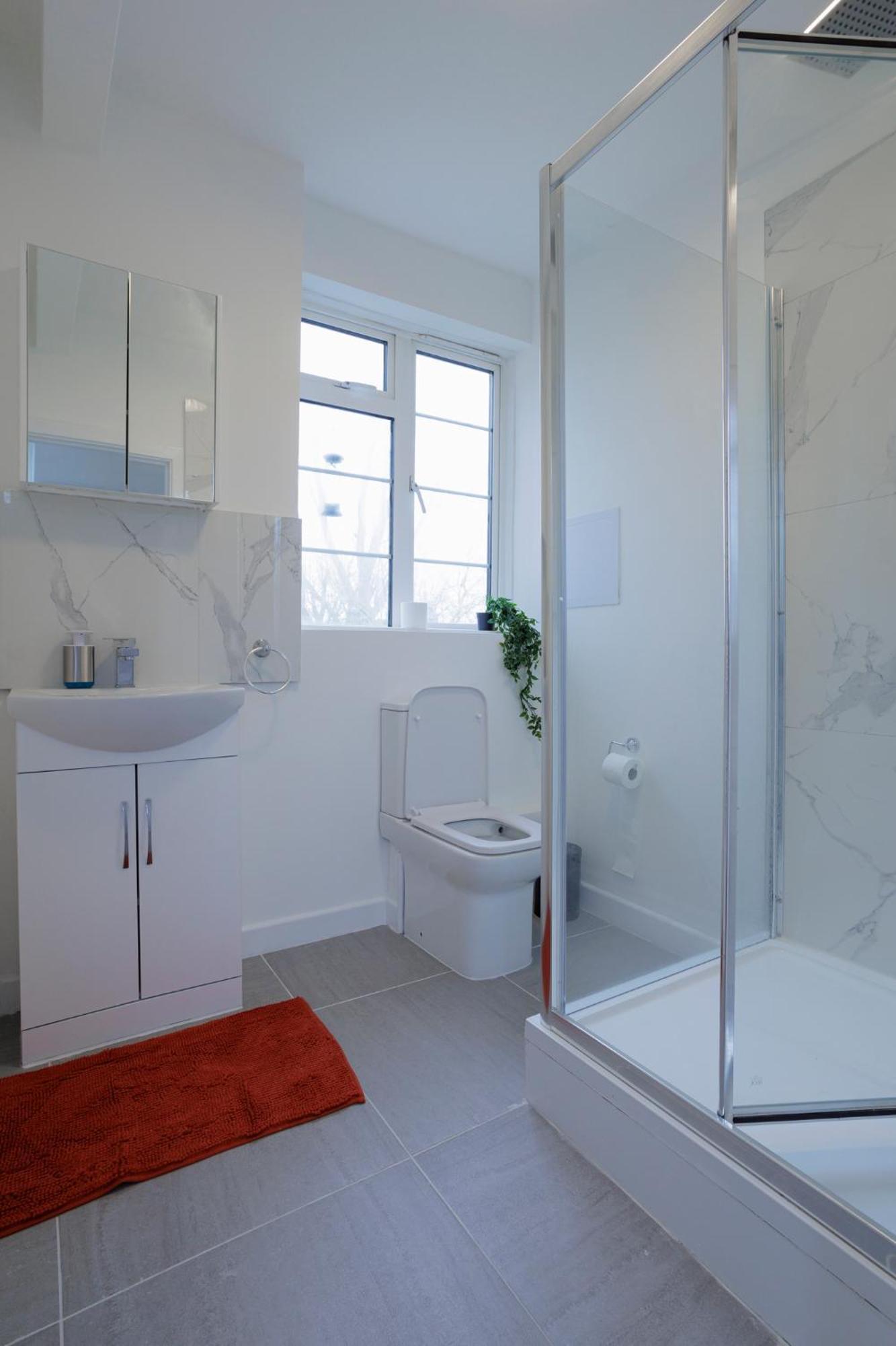 2 Bedroom By Arhouse Short Lets & Serviced Highbury With Free Wifi Apartment London