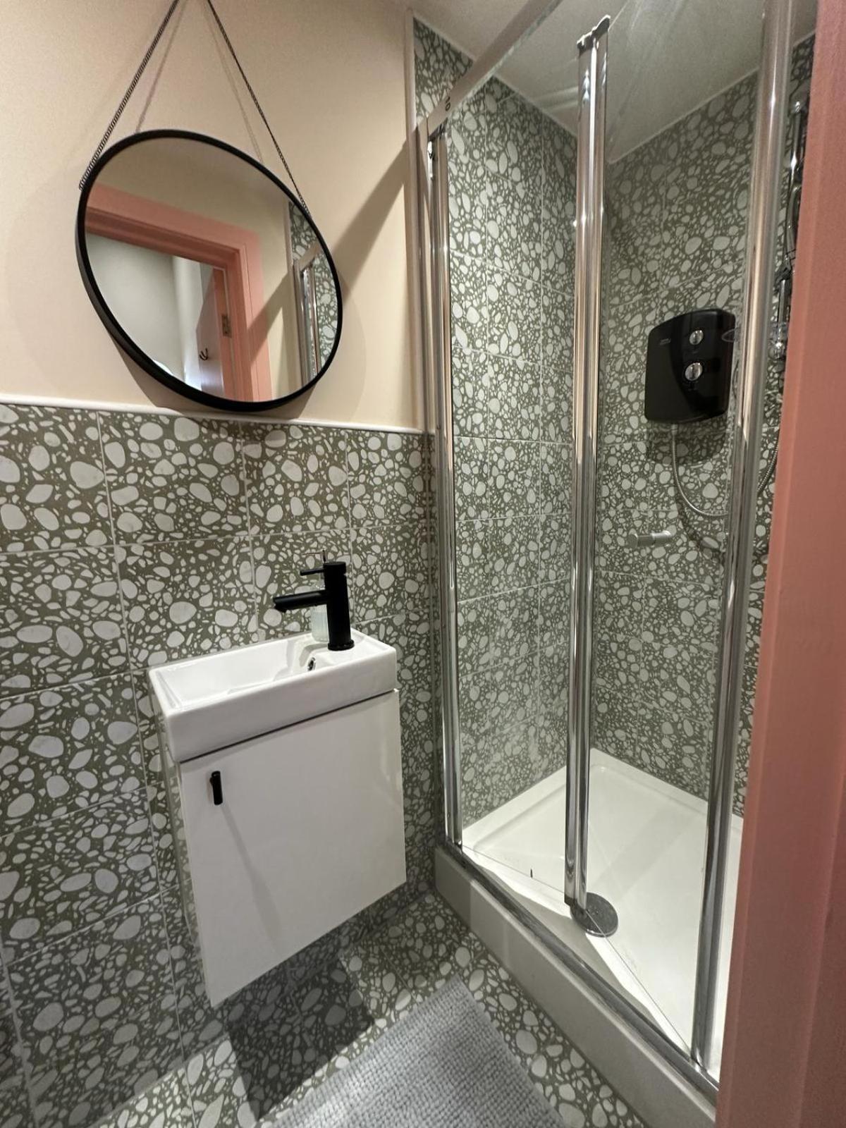 Cozy En-suite Loft In Trendy Local Londen