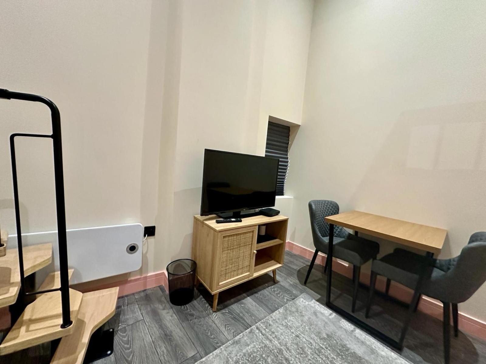 Cozy En-suite Loft In Trendy Local * Londen