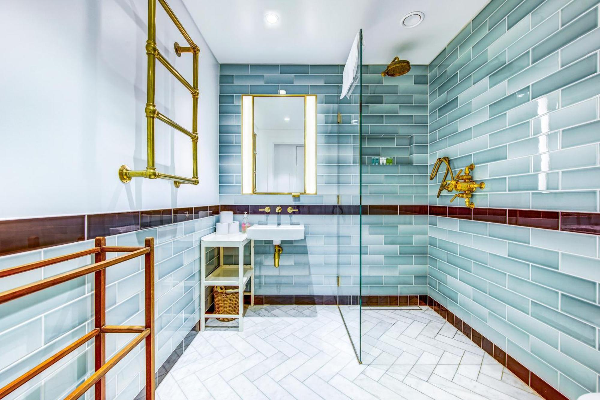 53 Degrees London: Pristine Long-term Apartment *