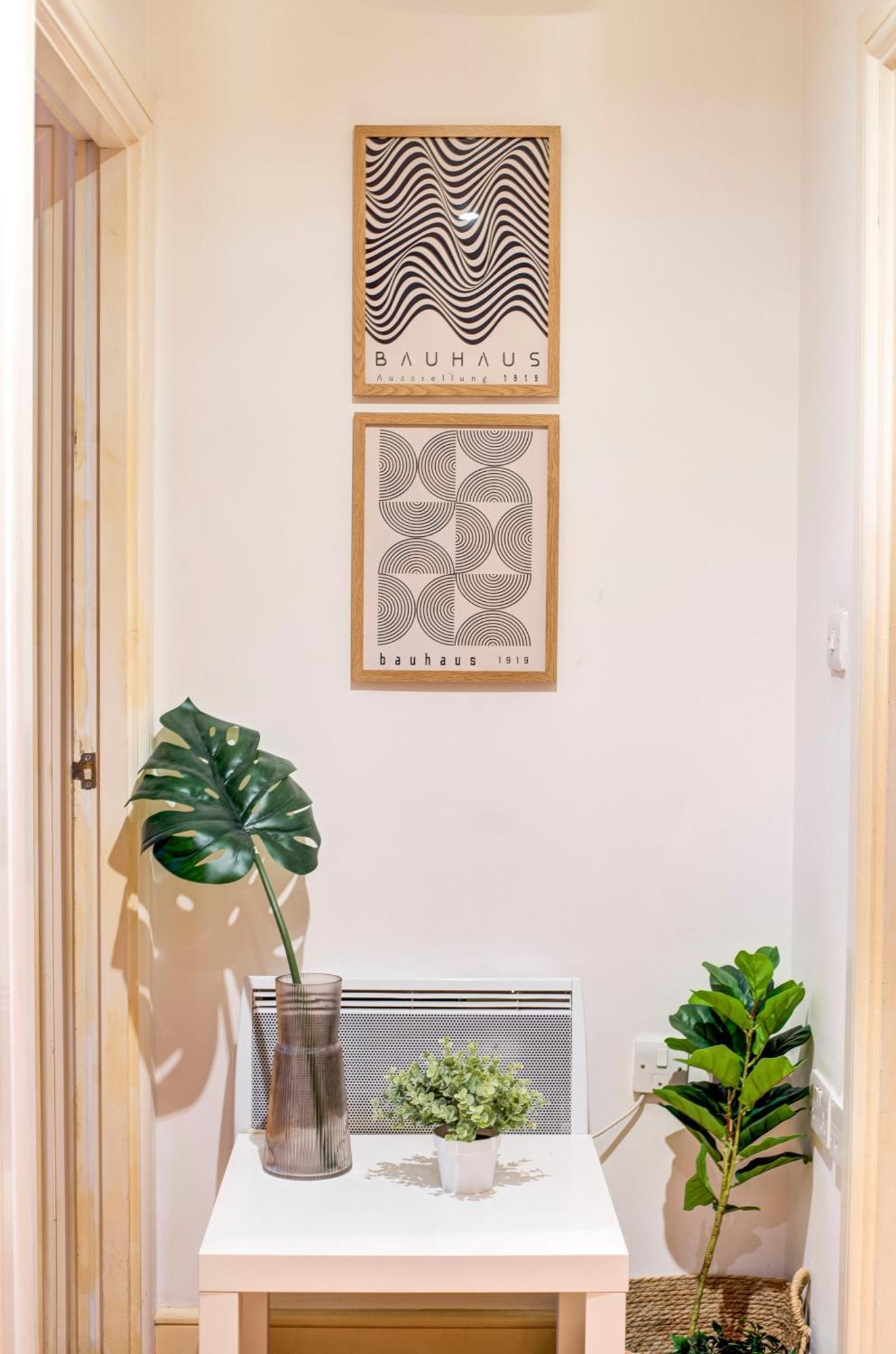 Apartment Boho Chic Tower Bridge Gem, Sleeps 8