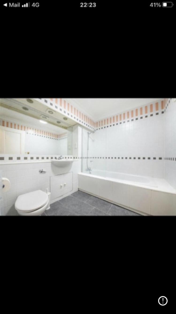 Oxford Street Two Bed Leilighet London