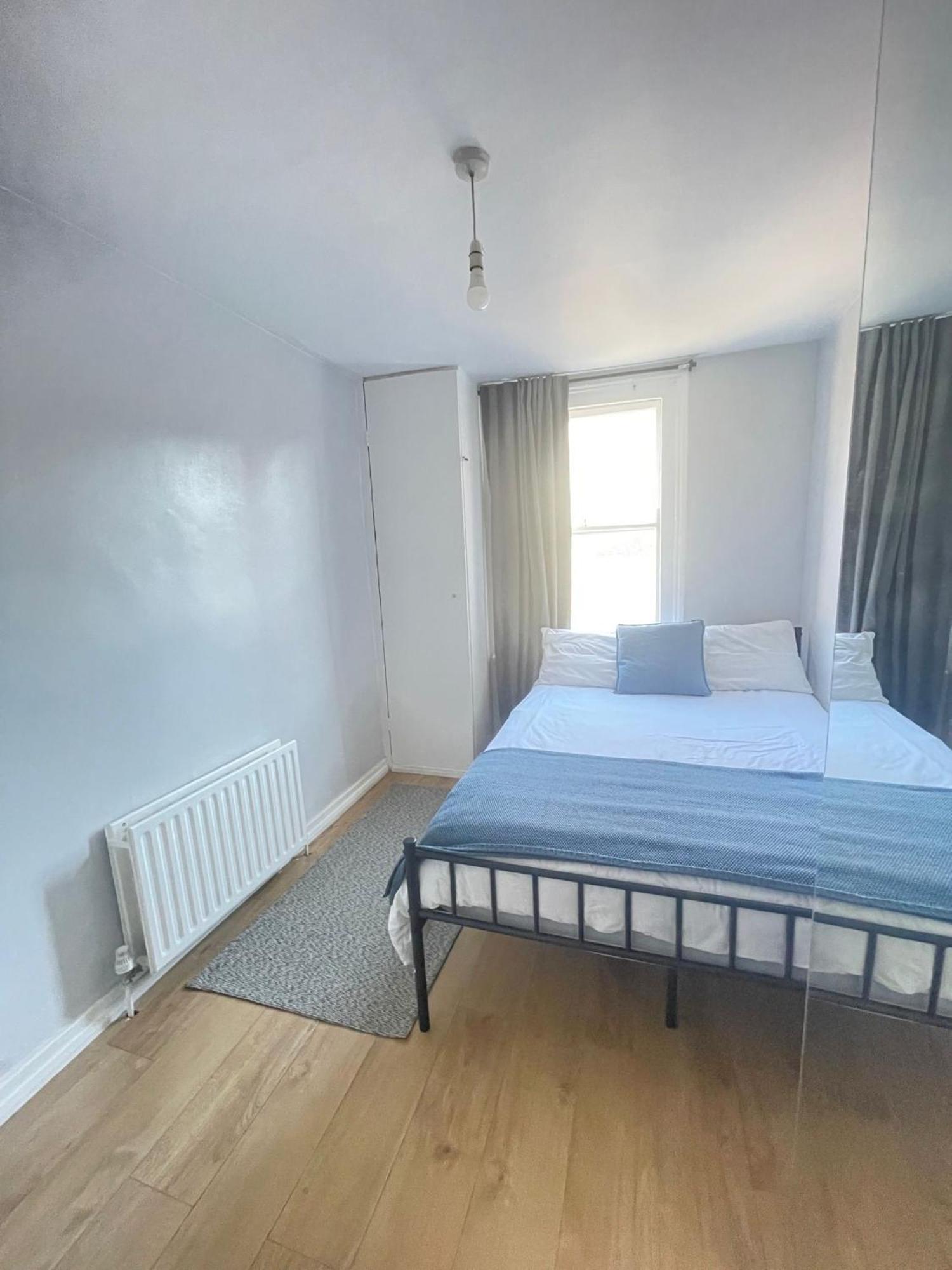 Dalston's Guest house London