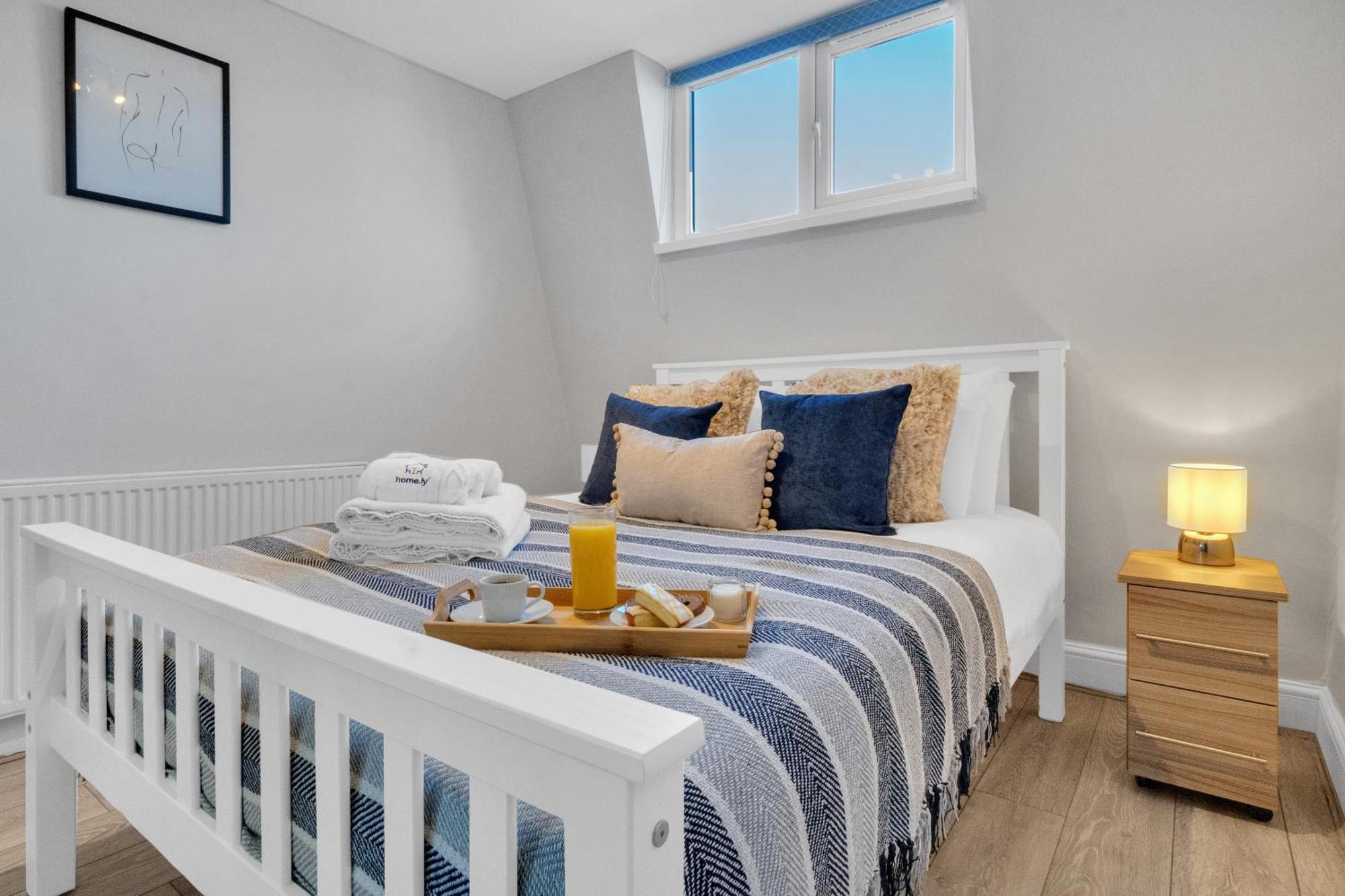 Homely - King's Cross * London
