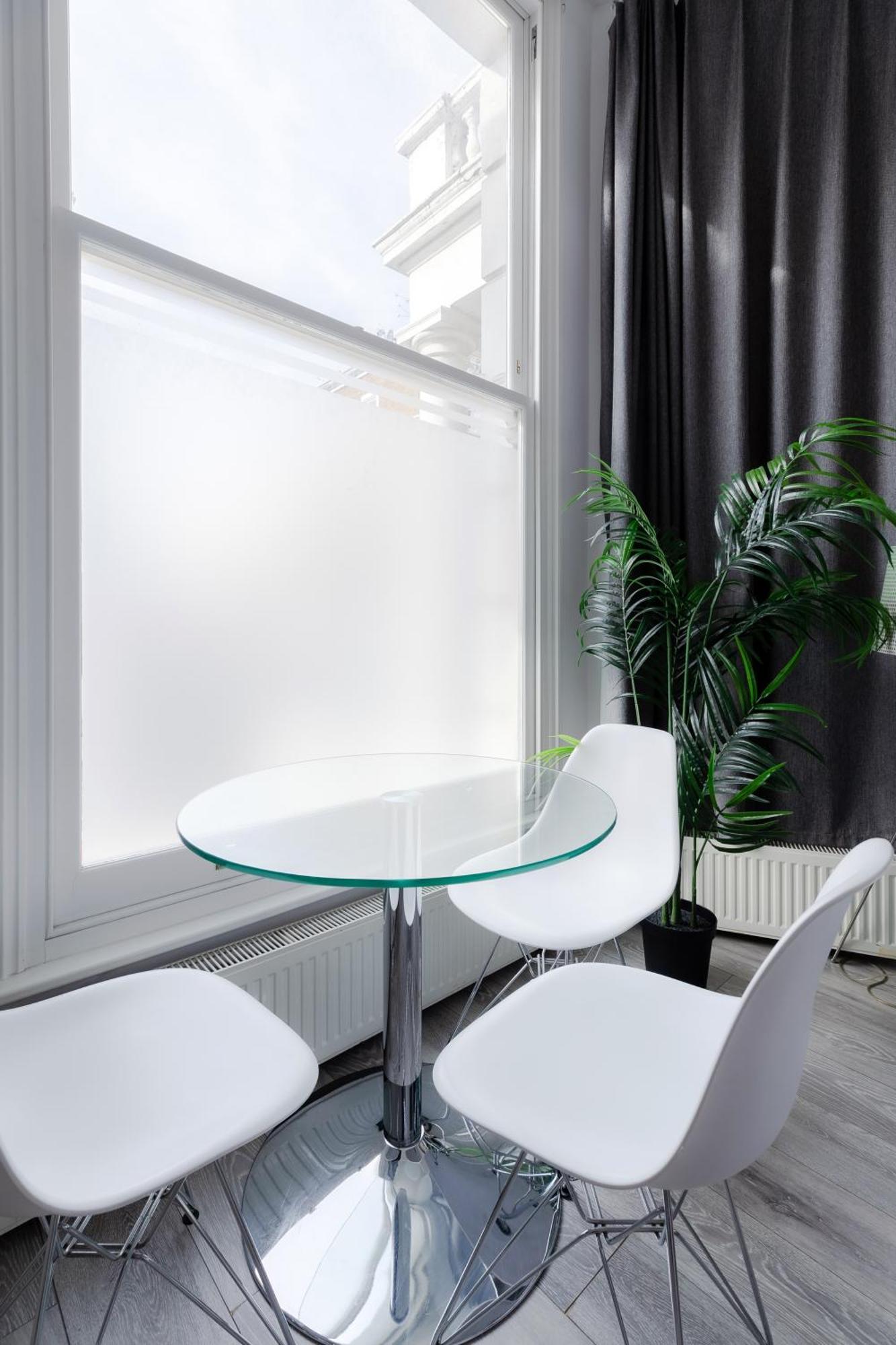 Apartment Modern Kensington London