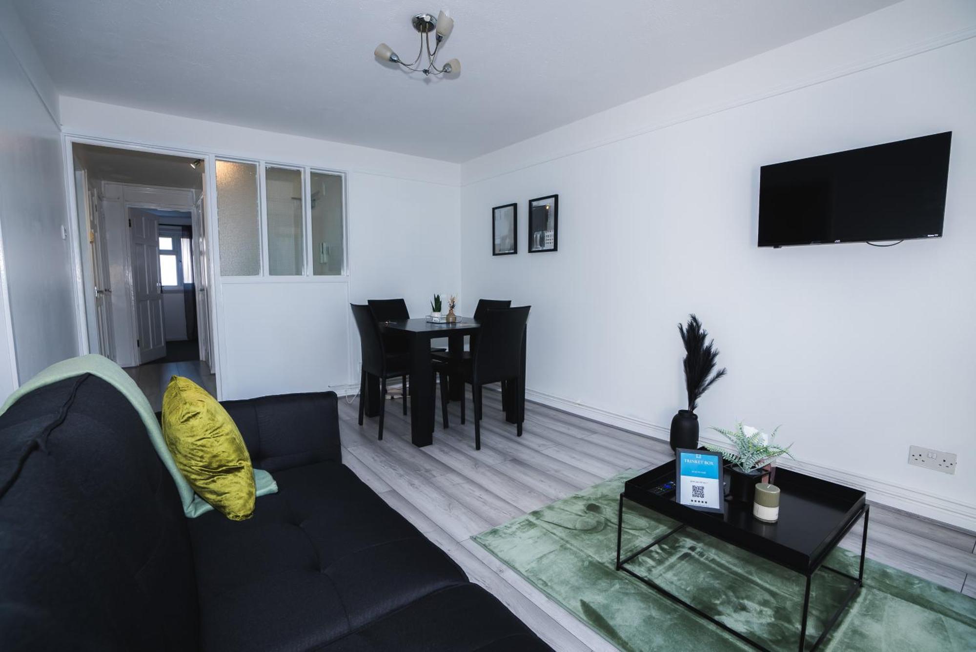 1 Bed Flat Tottenham Hale N17 * London