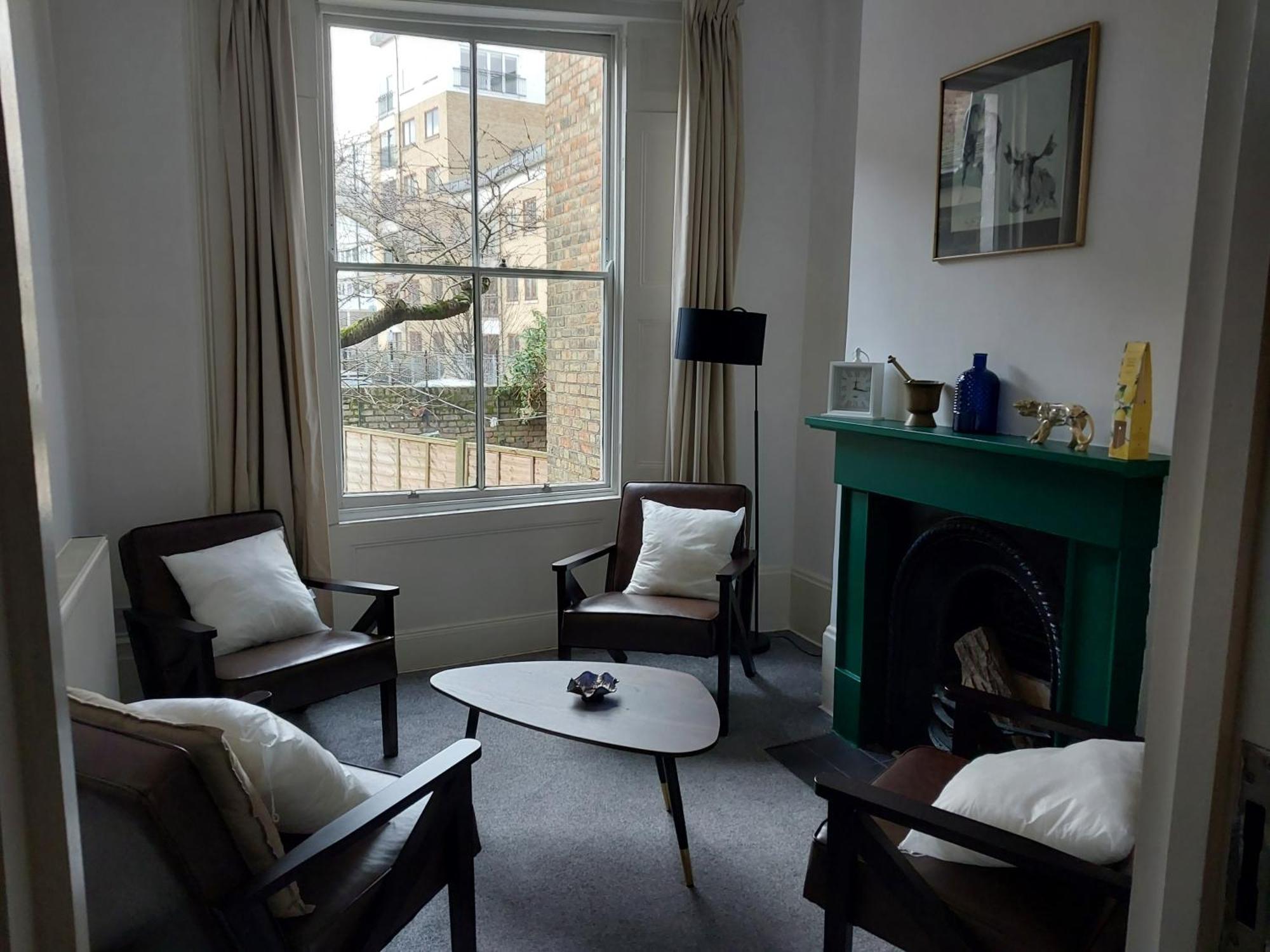 Holiday home Large Serene Victorian Abode In *
