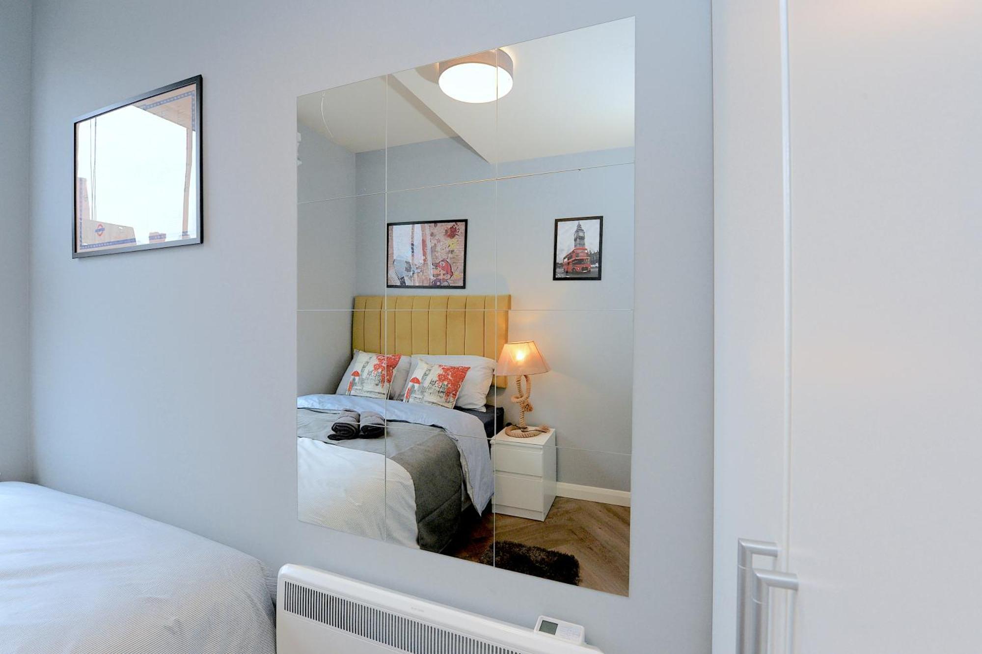 Appartement 2 Bed Terraced Flat Piccadilly Line Londen