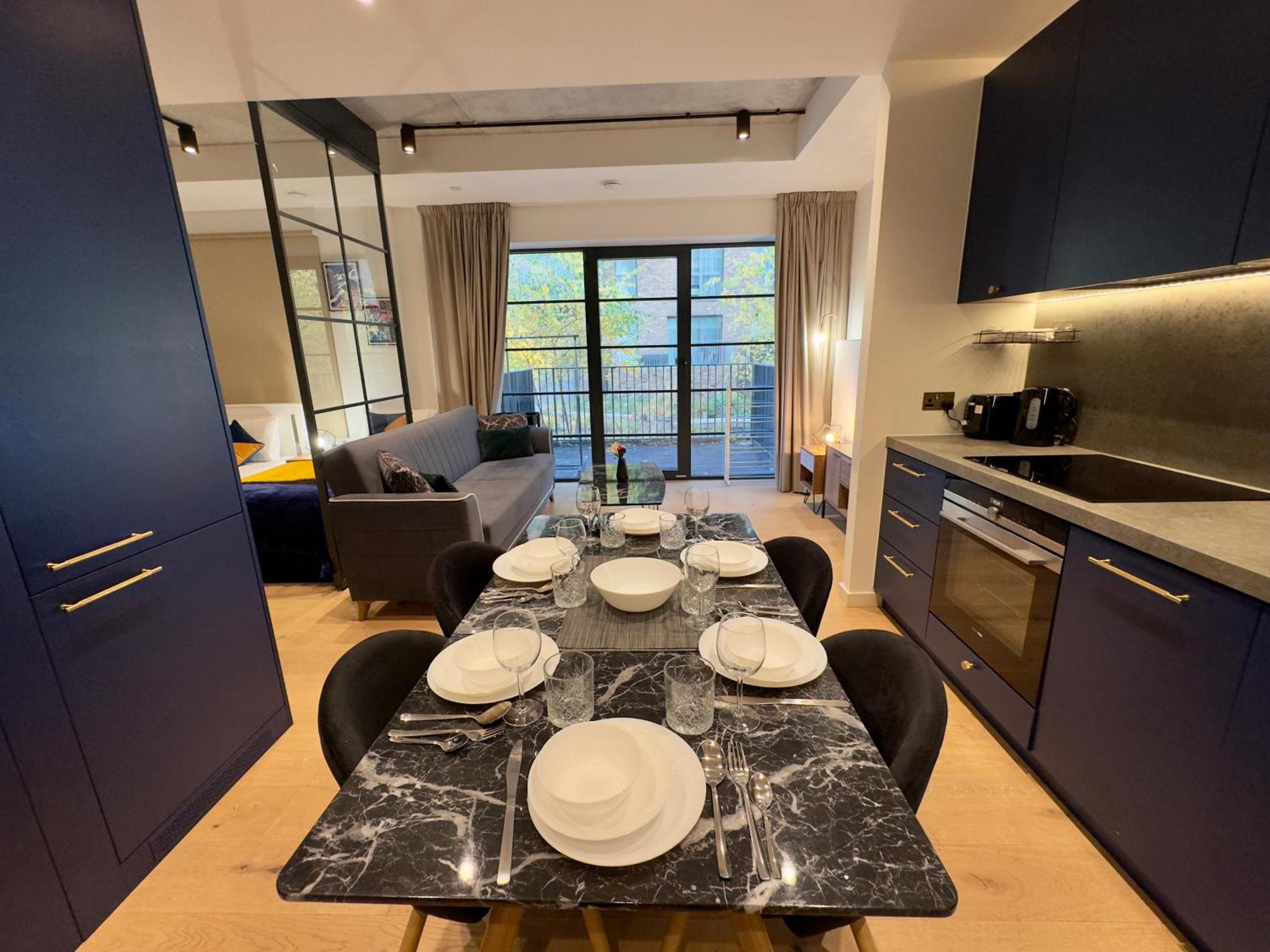 Amazing Cosy Apartment, Next To O2 Arena And Close To Excel, Secure Parking London