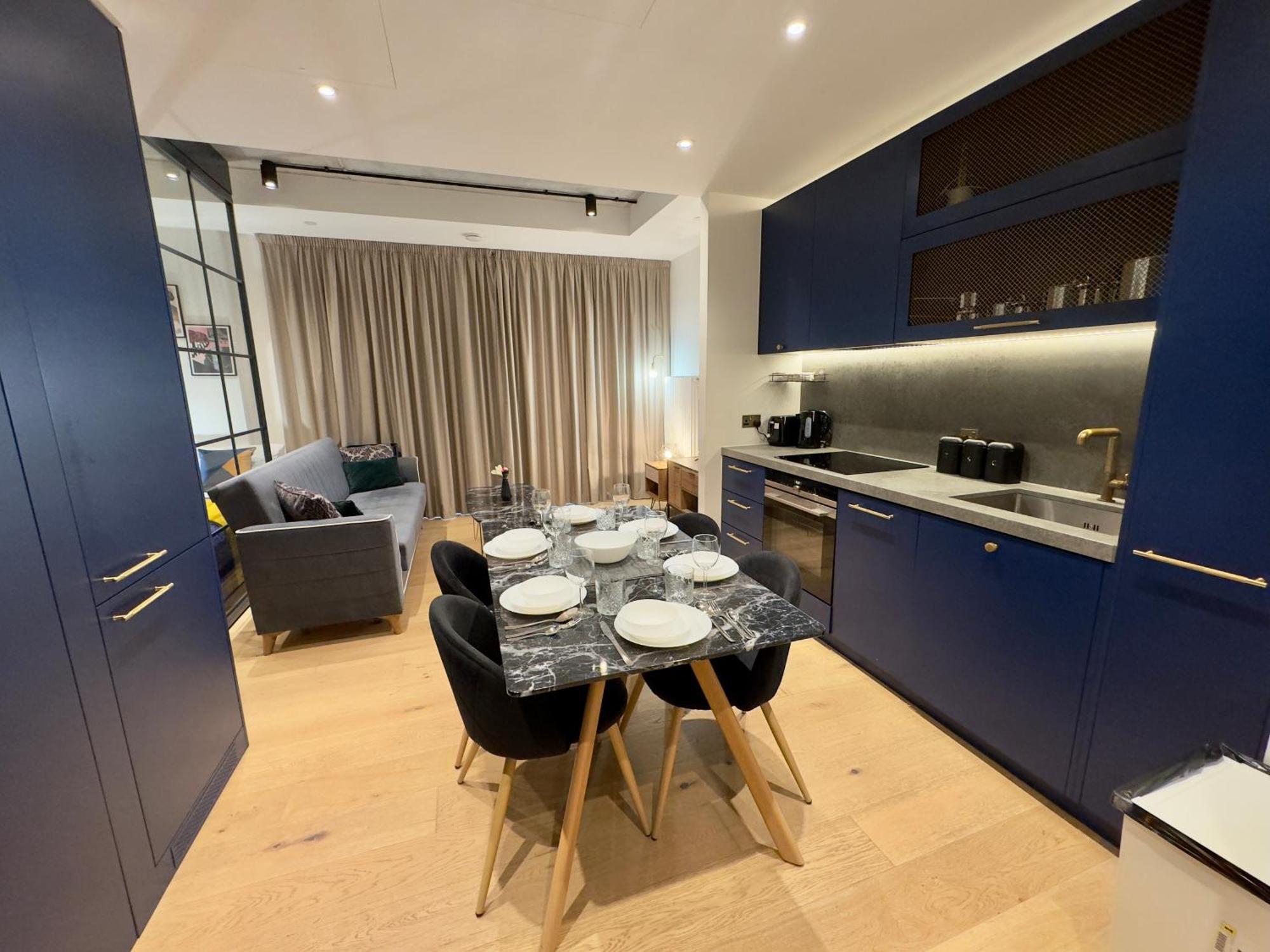 Amazing Cosy Apartment, Next To O2 Arena And Close To Excel, Secure Parking Apartment London