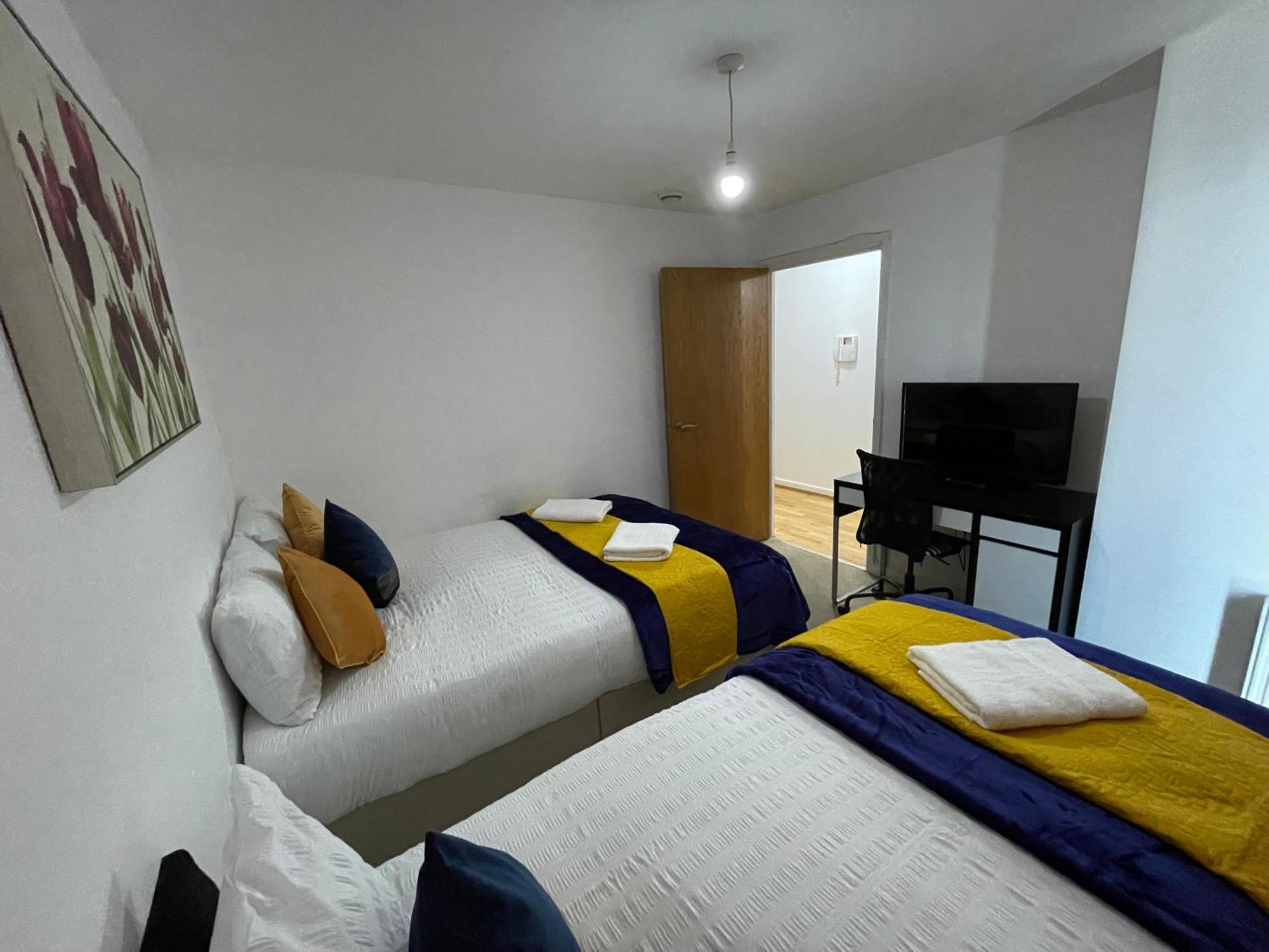 Contractors And Relocation Multiple Apartment *