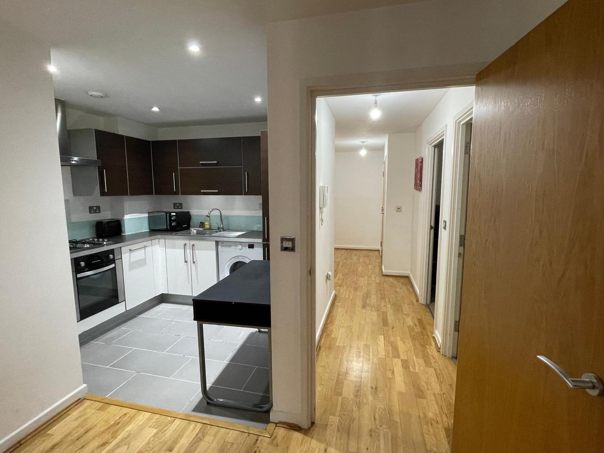Apartment Contractors And Relocation Multiple London