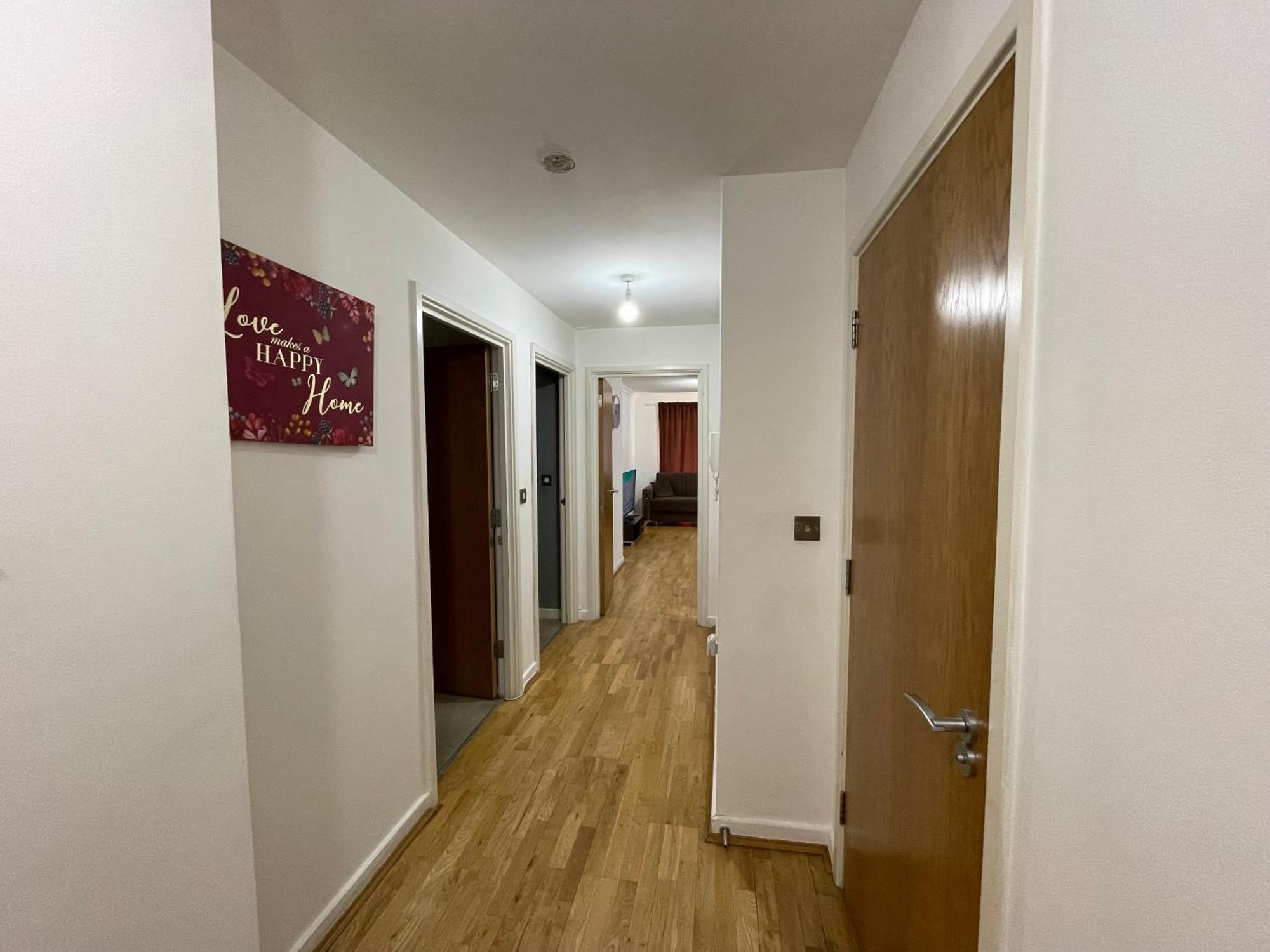 Contractors And Relocation Multiple London