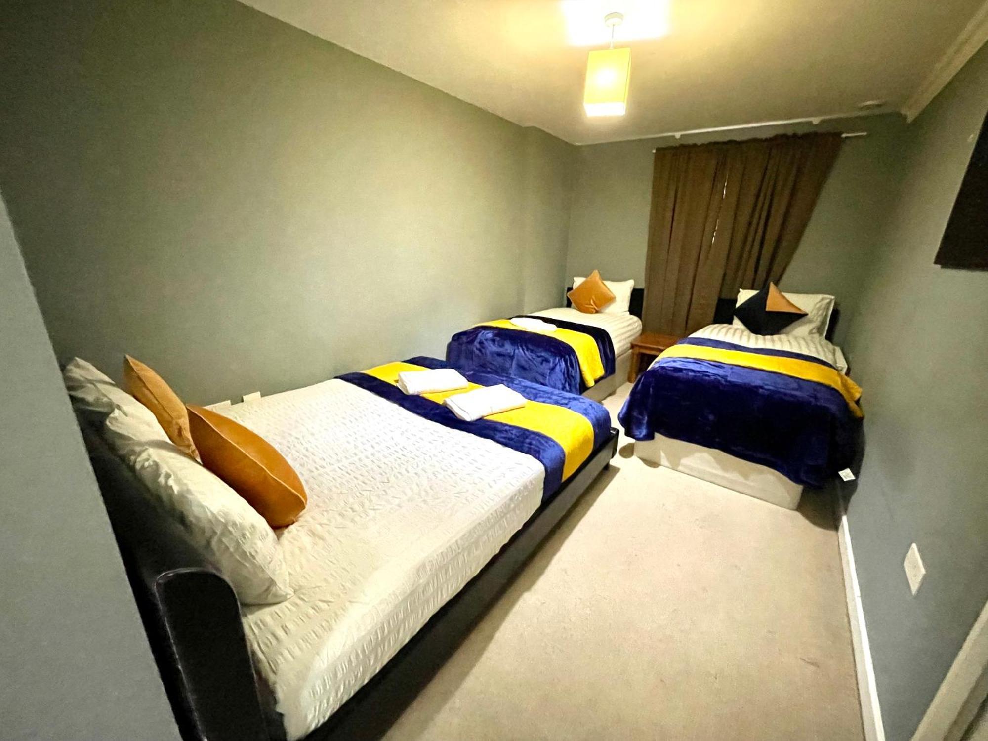 Contractors And Relocation Multiple Apartment London