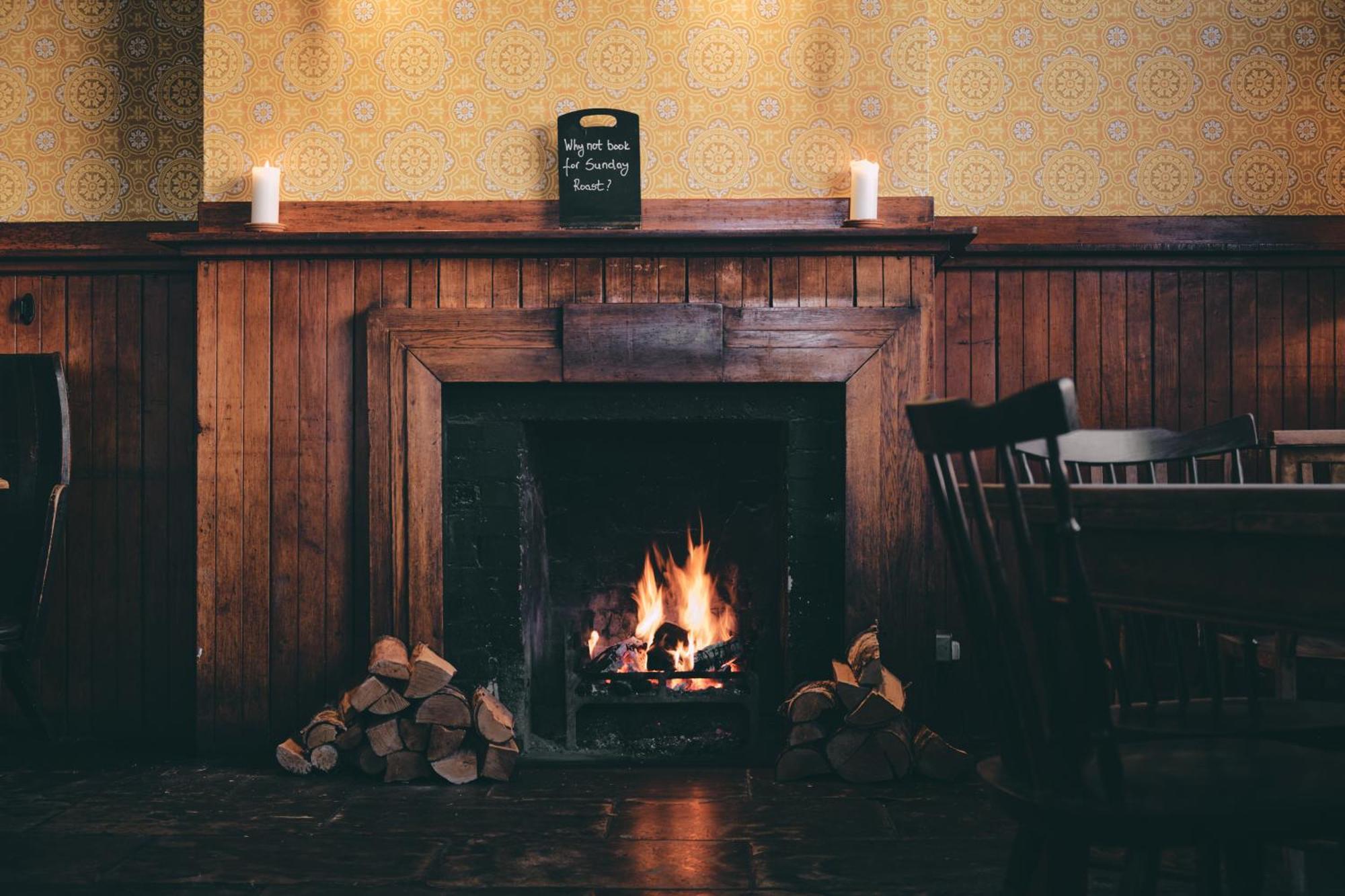 Rose And Crown Stoke Newington London