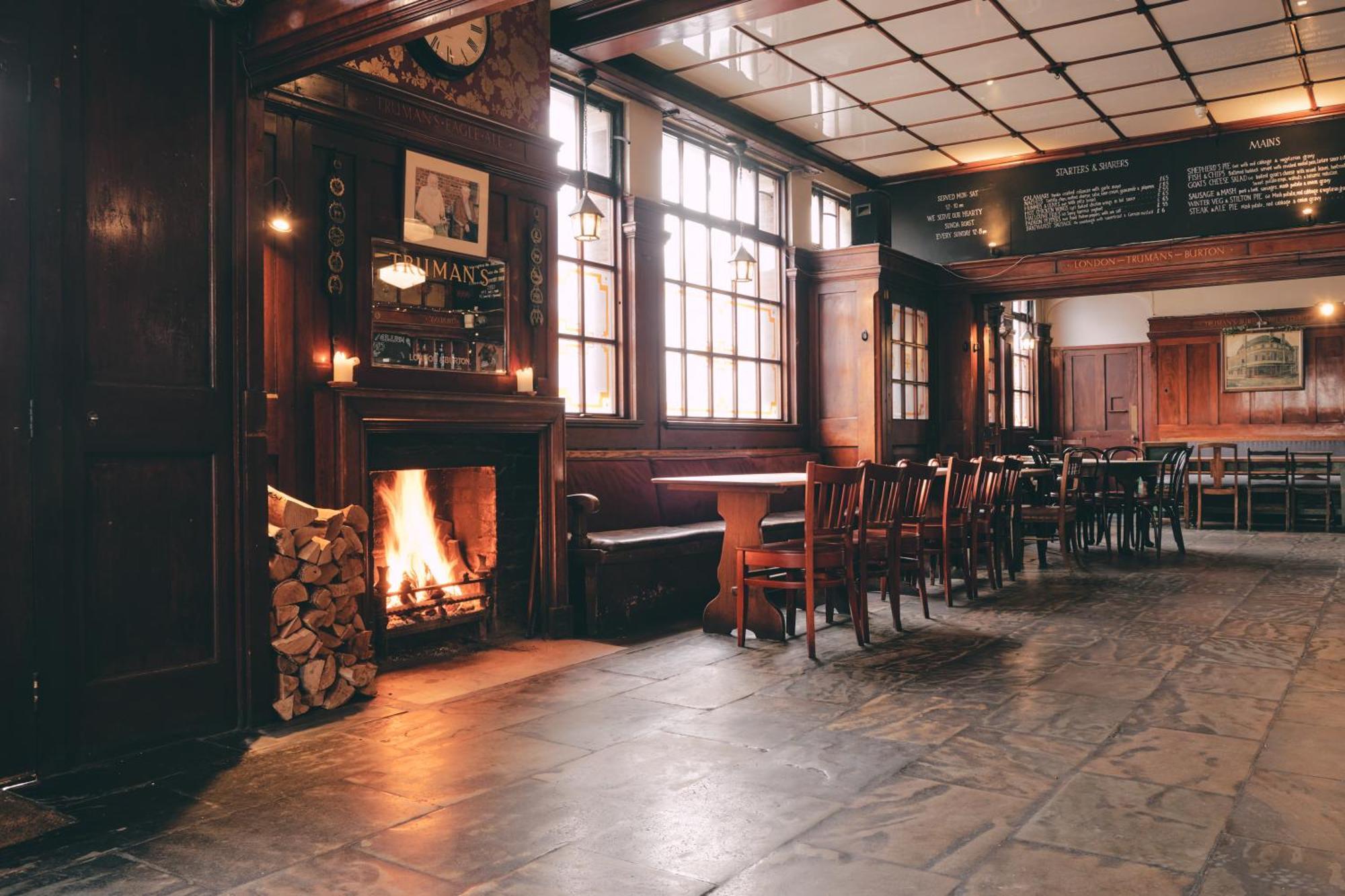 Rose And Crown Stoke Newington London