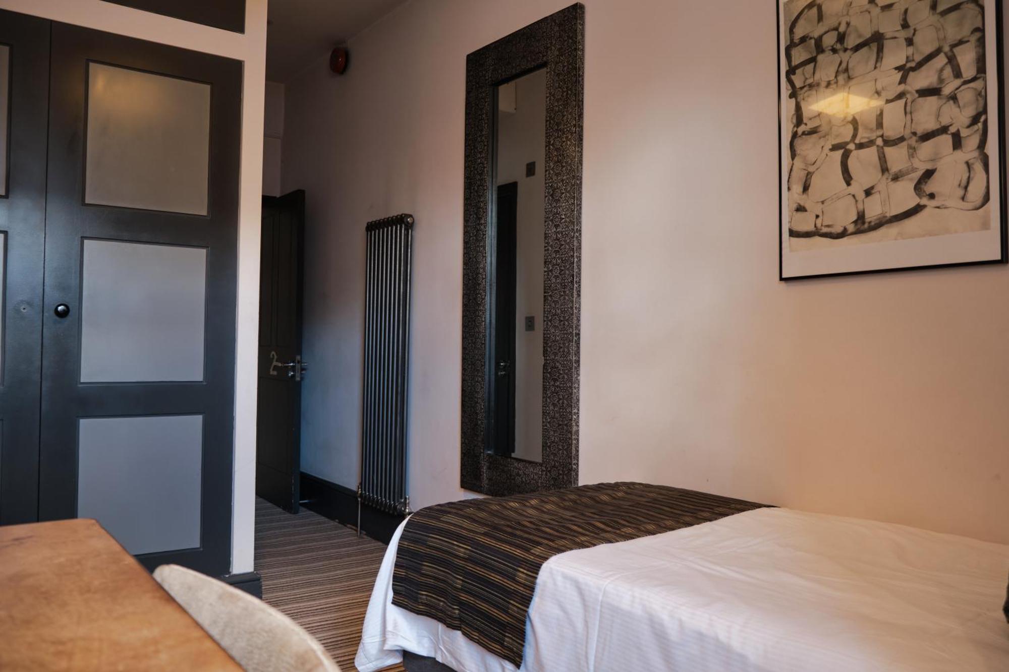 Rose And Crown Stoke Newington 4* London