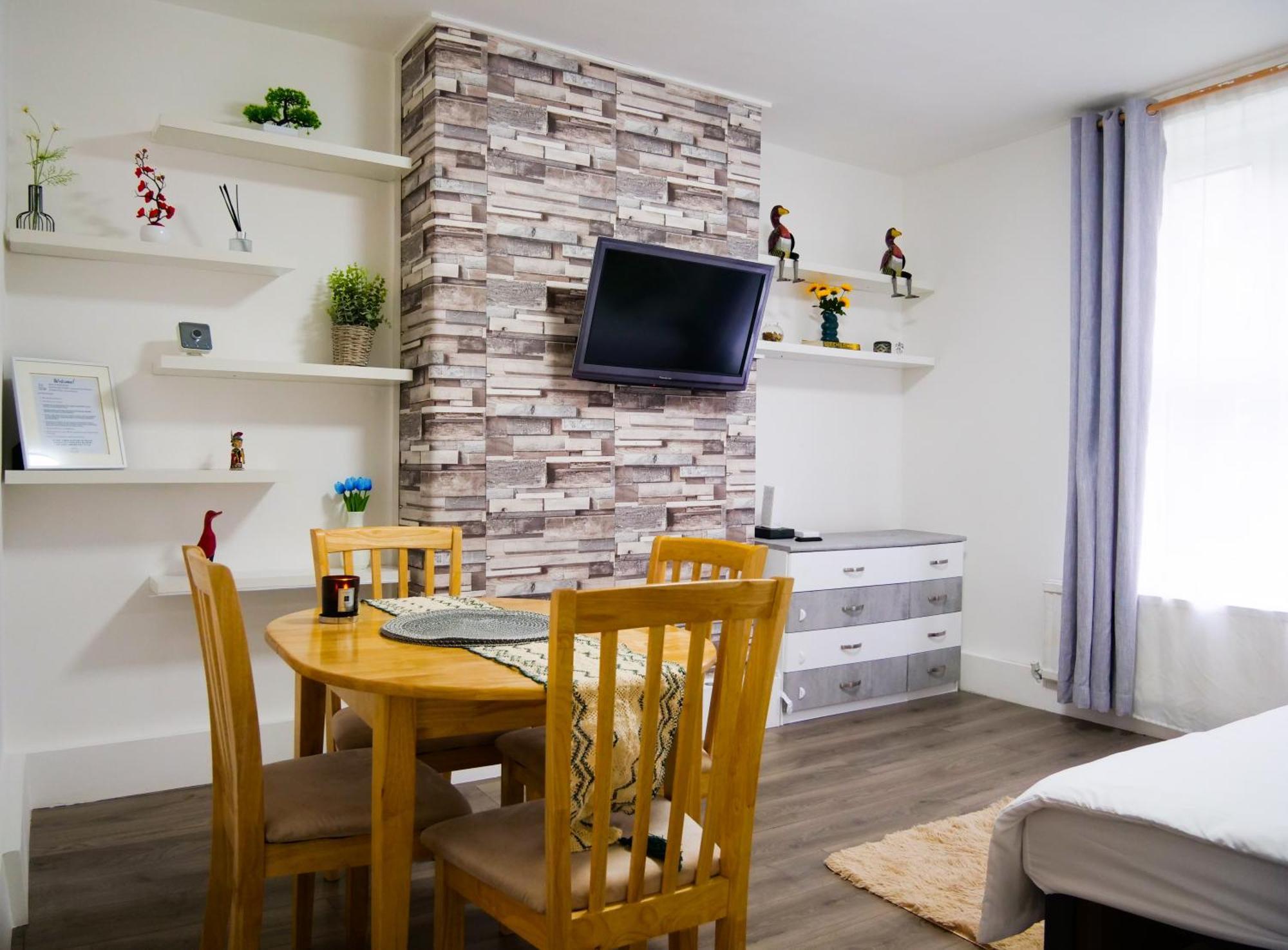 Appartement Ground Floor Flat Free Parking *