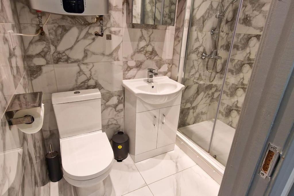Warm 1-bedroom Apartment London