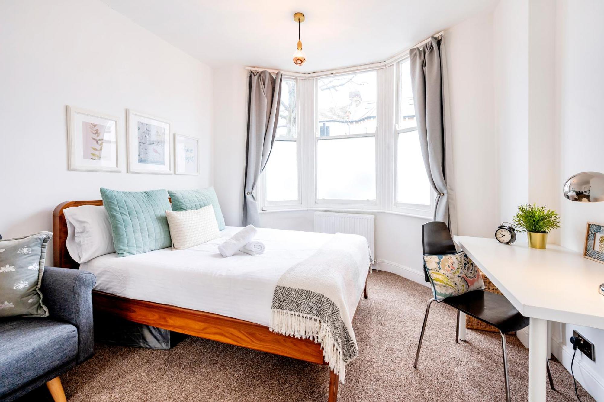 Apartment Beautiful Garden Flat Near Chelsea London