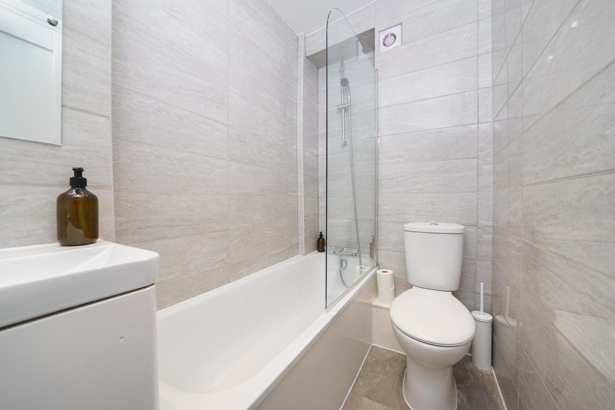 Apartment Covent Garden/chinatown/soho Location London