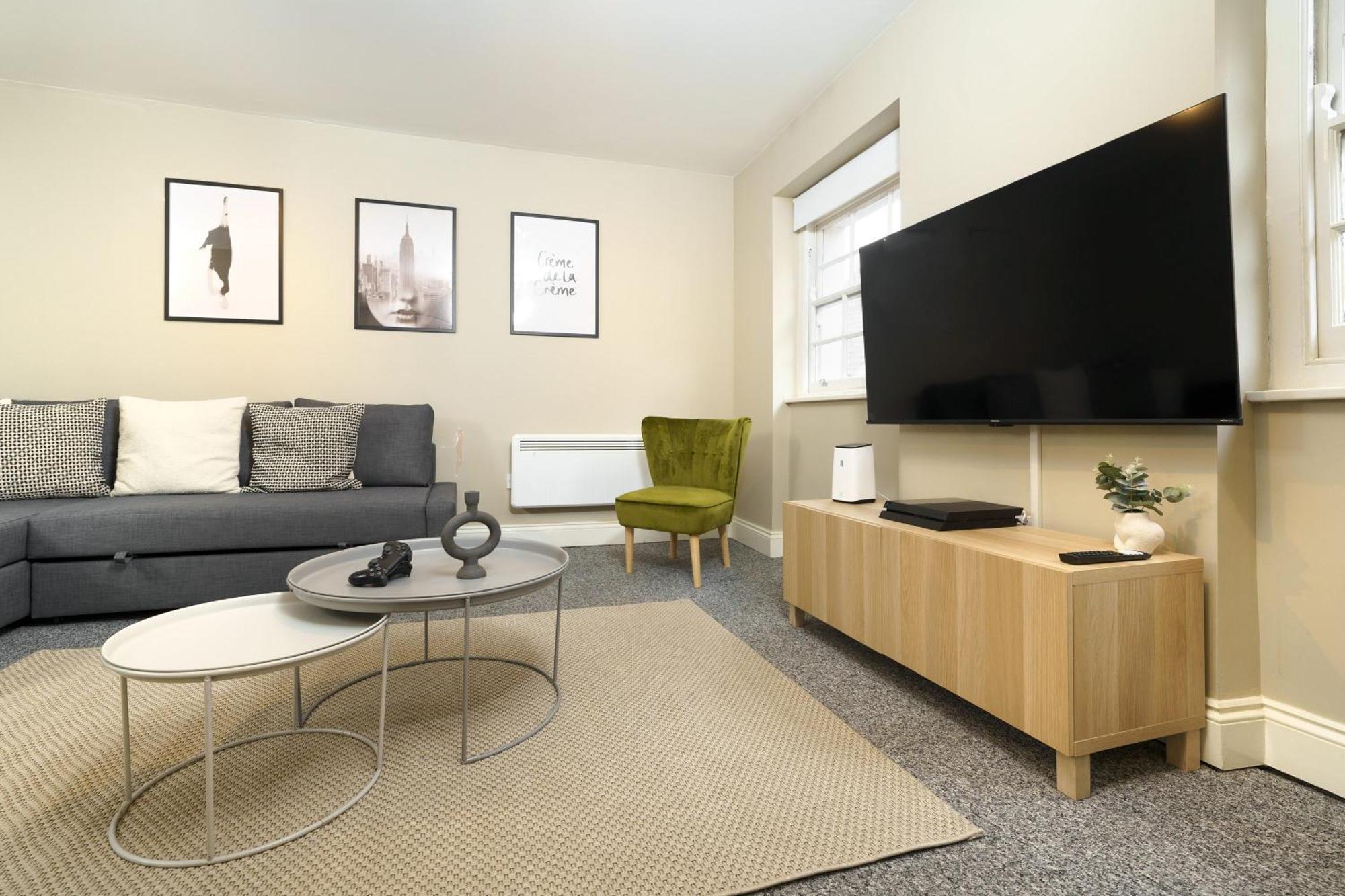 Covent Garden/chinatown/soho Location *